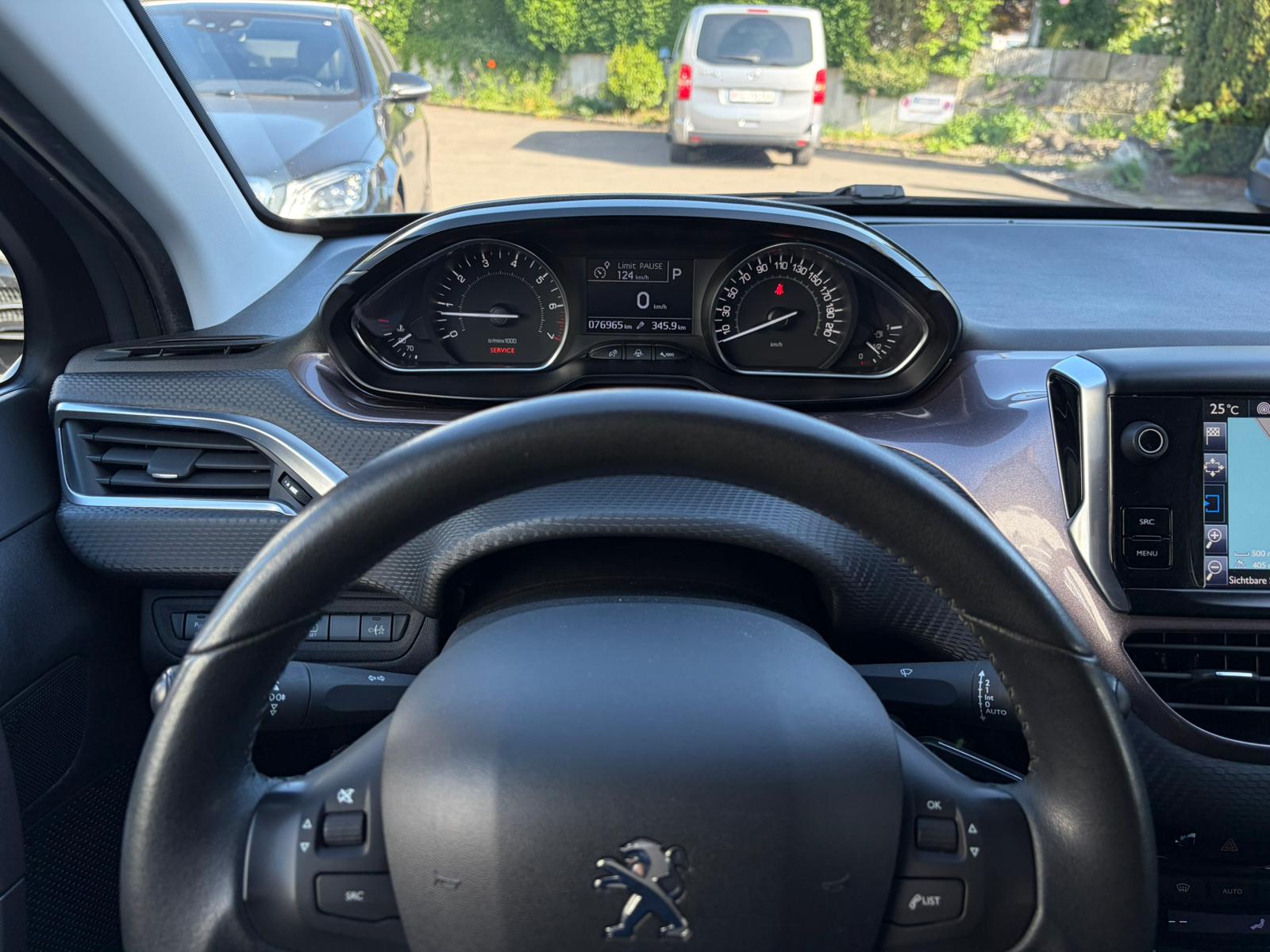 PEUGEOT 2008 1.6 VTI Style Automatic-image-10