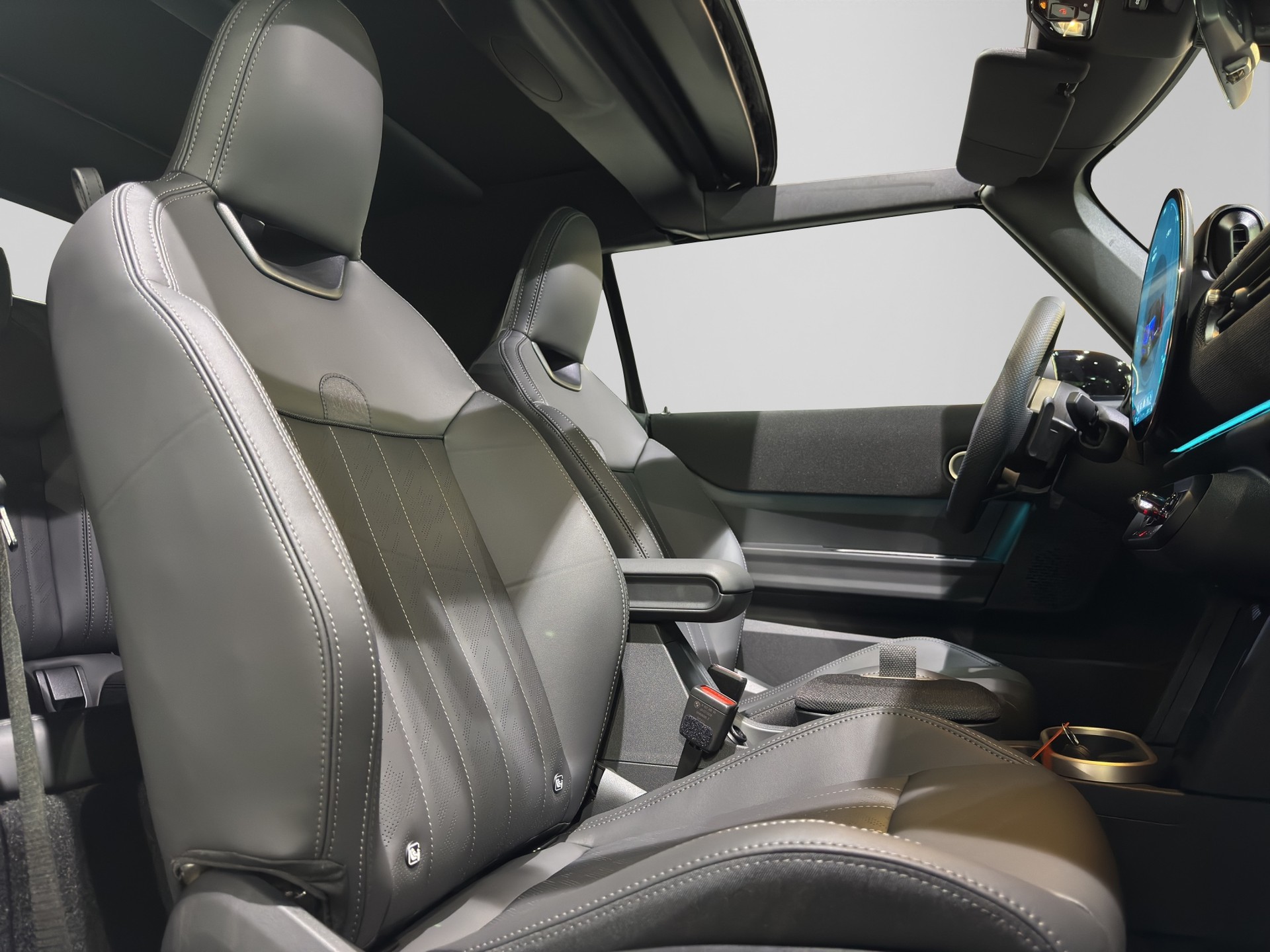 MINI Cooper S Cabriolet DKG-image-17