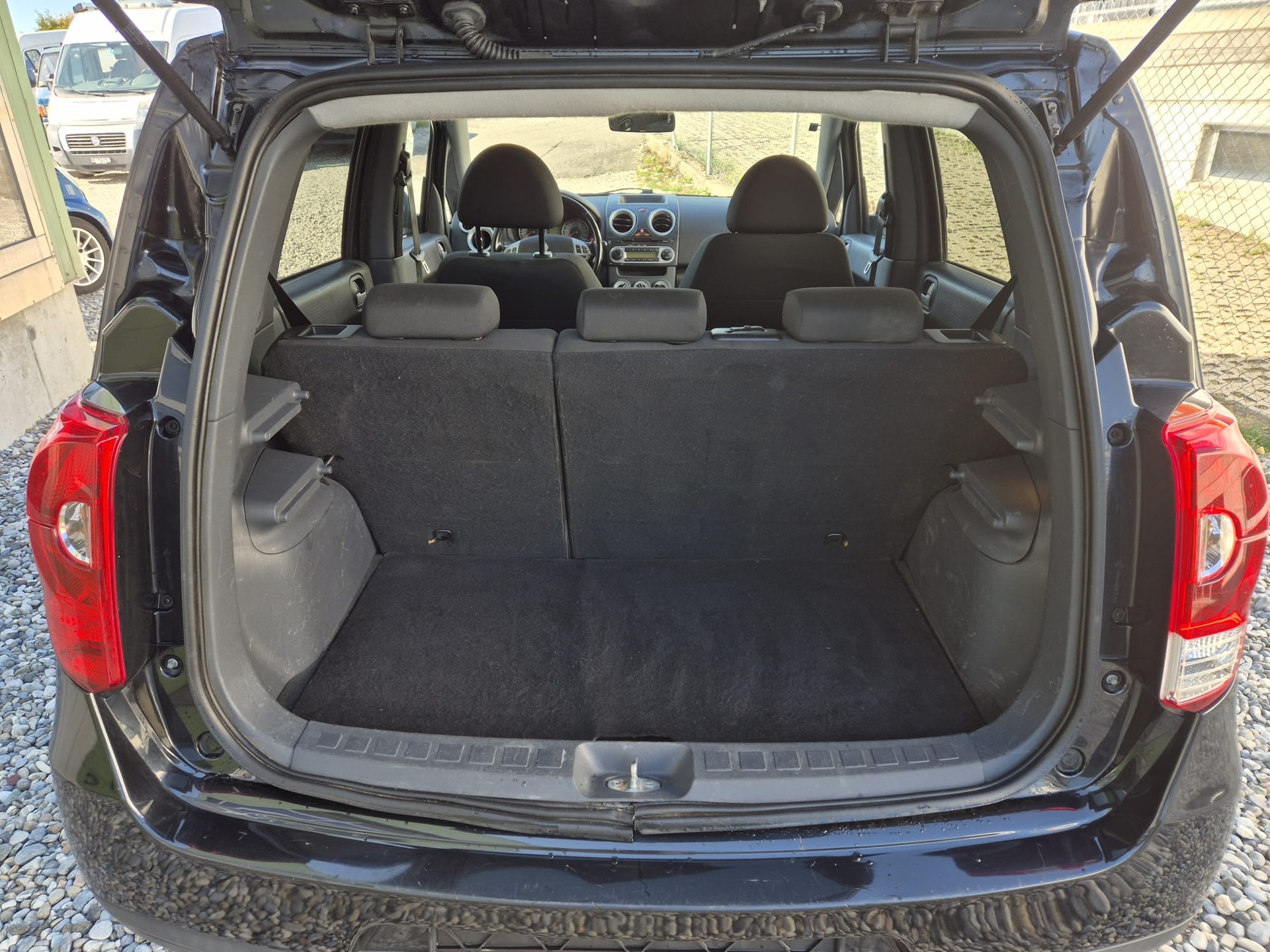 MITSUBISHI Colt 1.3 16V Swiss Champion ClearTec-image-12