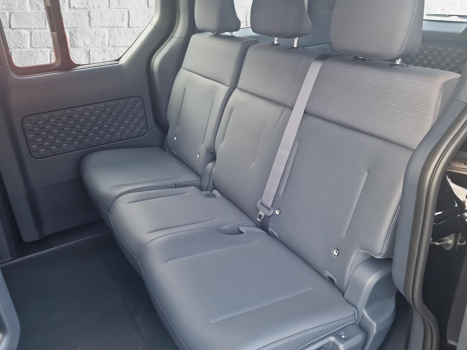 KIA PV5 Passenger 71.2 kWh Elite-image-7