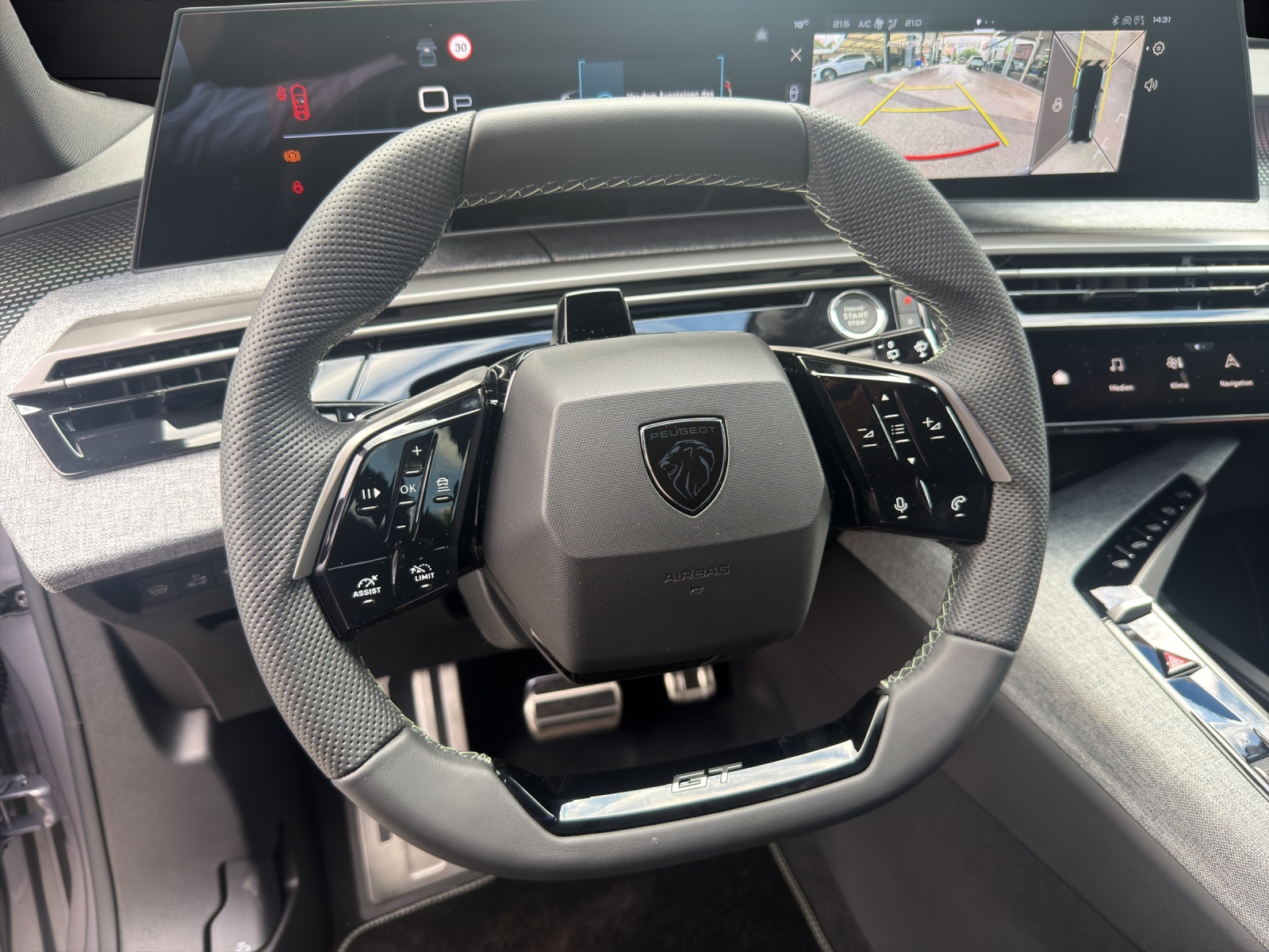 PEUGEOT 5008 NEW 145 e-DCS6 GT-image-10