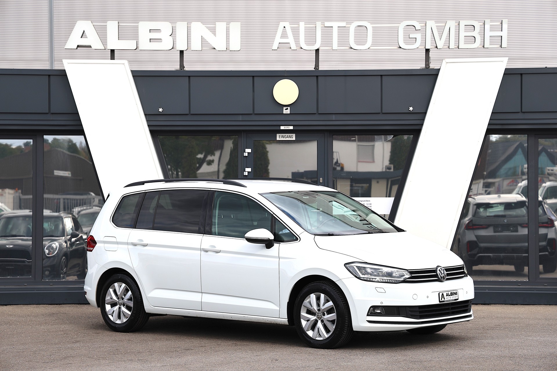 VW Touran 2.0 TDI SCR Comfortline DSG-showroom-element-1