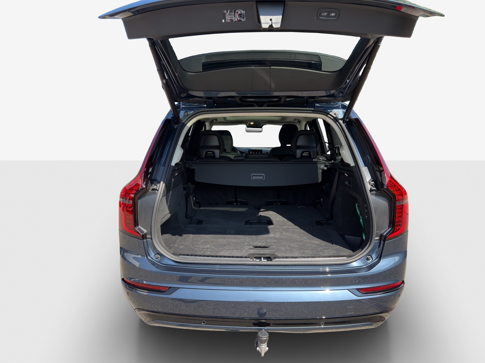 VOLVO XC90 T8 eAWD PluginHybrid Ultra Dark Geartronic-image-12