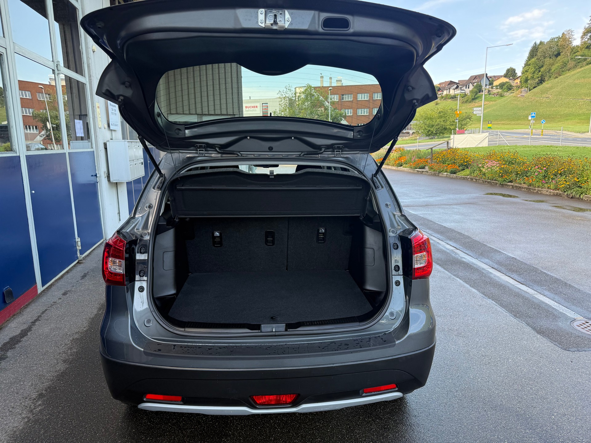 SUZUKI SX4 S-Cross 1.4 16V Compact+ 4WD Automatic-image-3