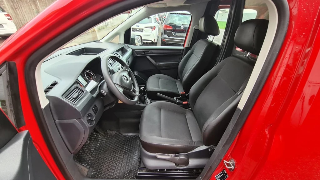 VW Caddy Maxi 2.0TDI 4Motion BlueMotion Technology ** Teil-Leder ** Klimaanlage ** Sortimo Schublade **-image-10