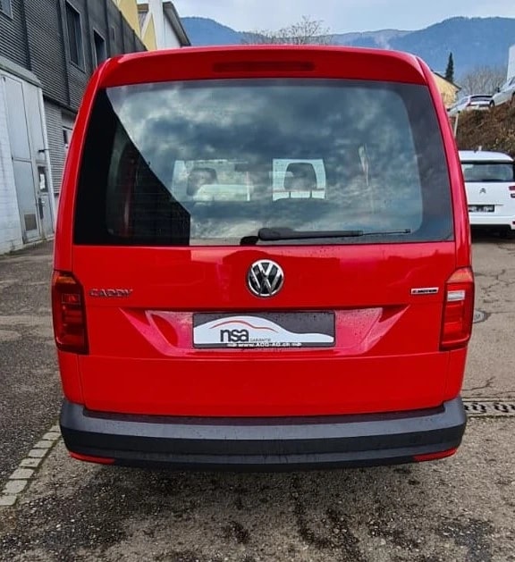 VW Caddy Maxi 2.0TDI 4Motion BlueMotion Technology ** Teil-Leder ** Klimaanlage ** Sortimo Schublade **-image-4