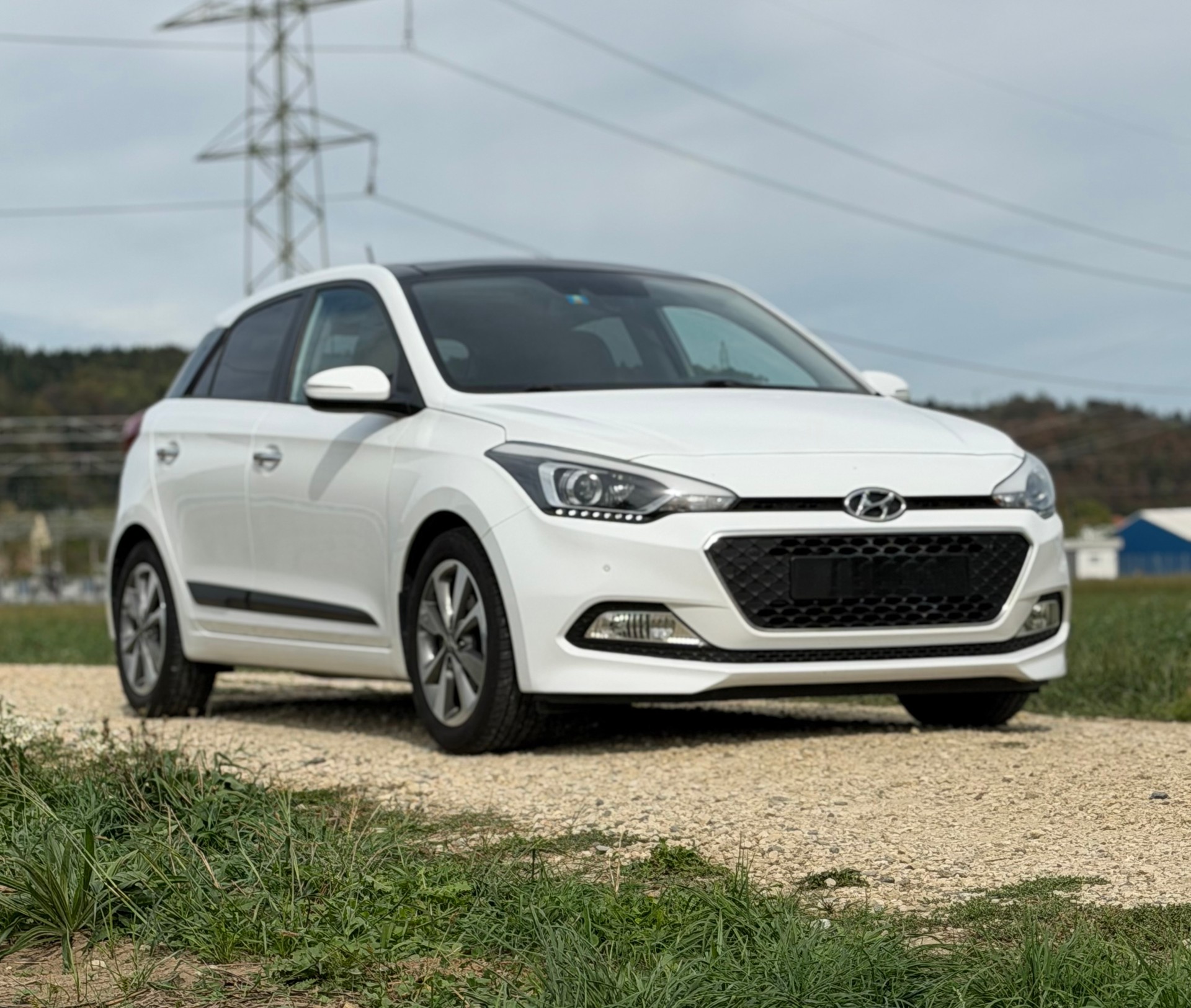 HYUNDAI i20 1.4 Vertex Automatic LEASING FINANZIERUNG MÖGLICH-image-1