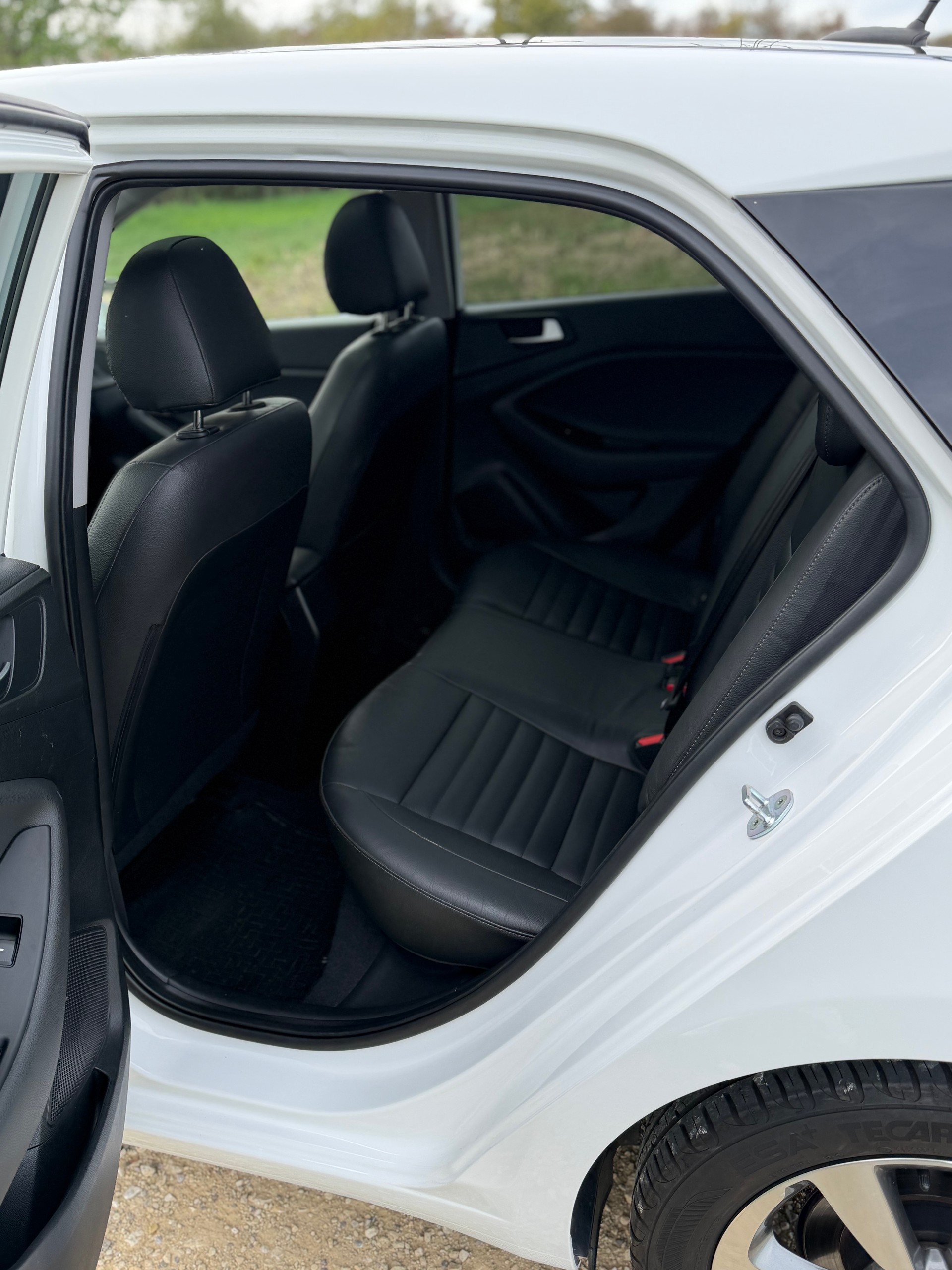HYUNDAI i20 1.4 Vertex Automatic LEASING FINANZIERUNG MÖGLICH-image-7