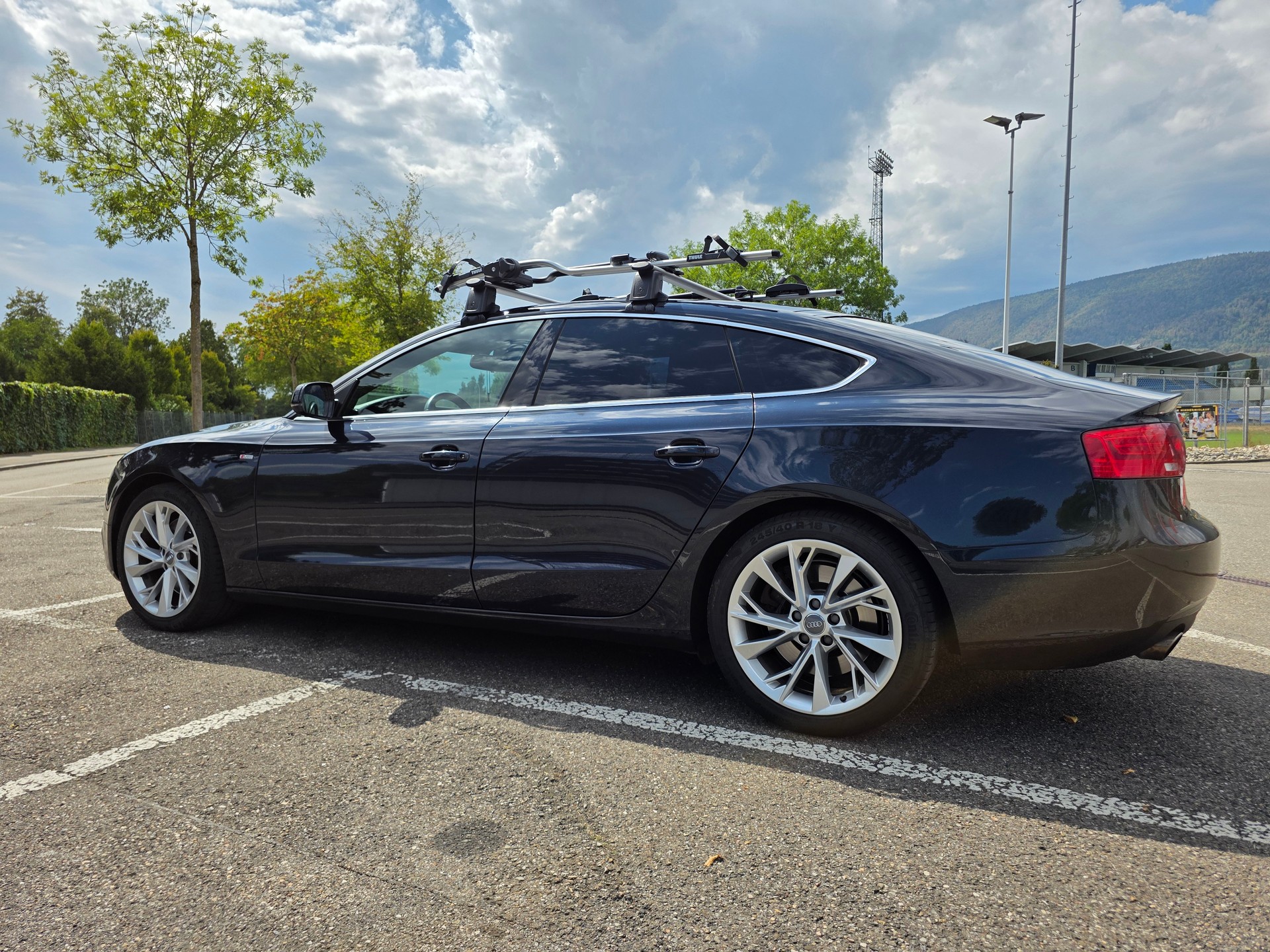 AUDI 3.0 V6 TFSI quattro S-Tronic-image-2
