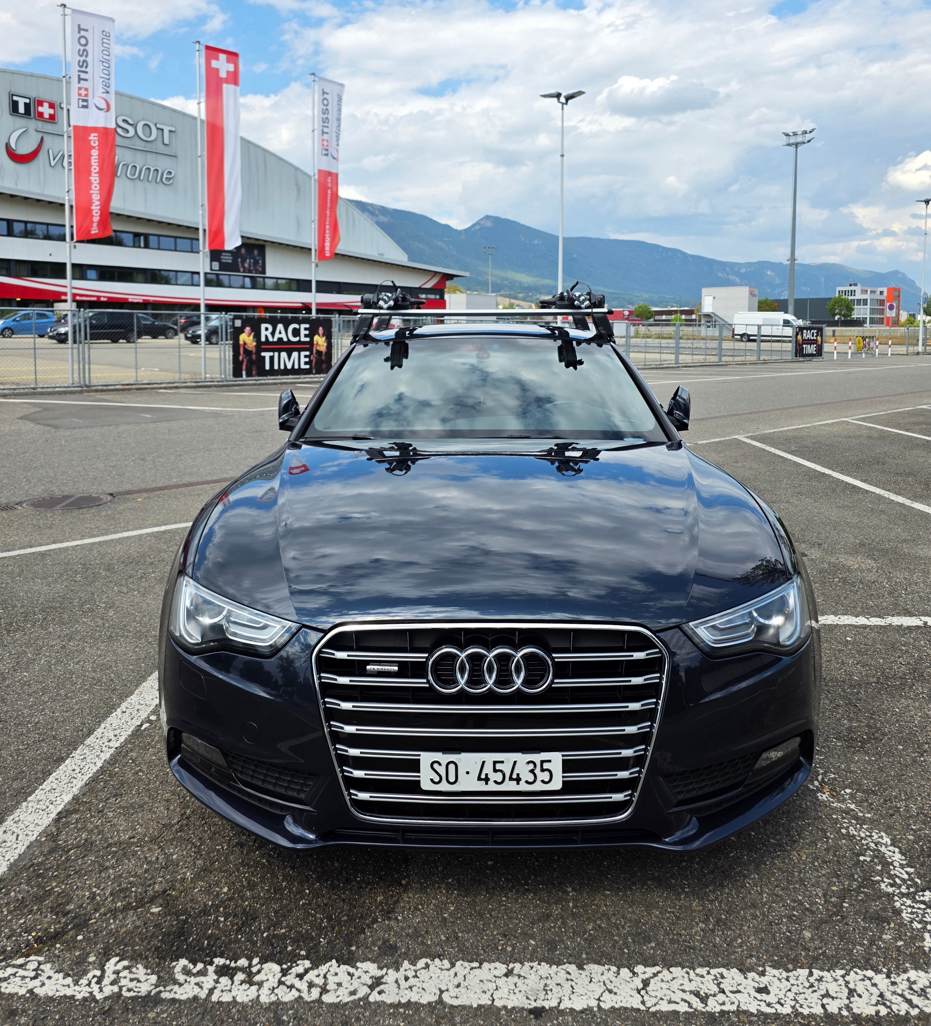 Car photo