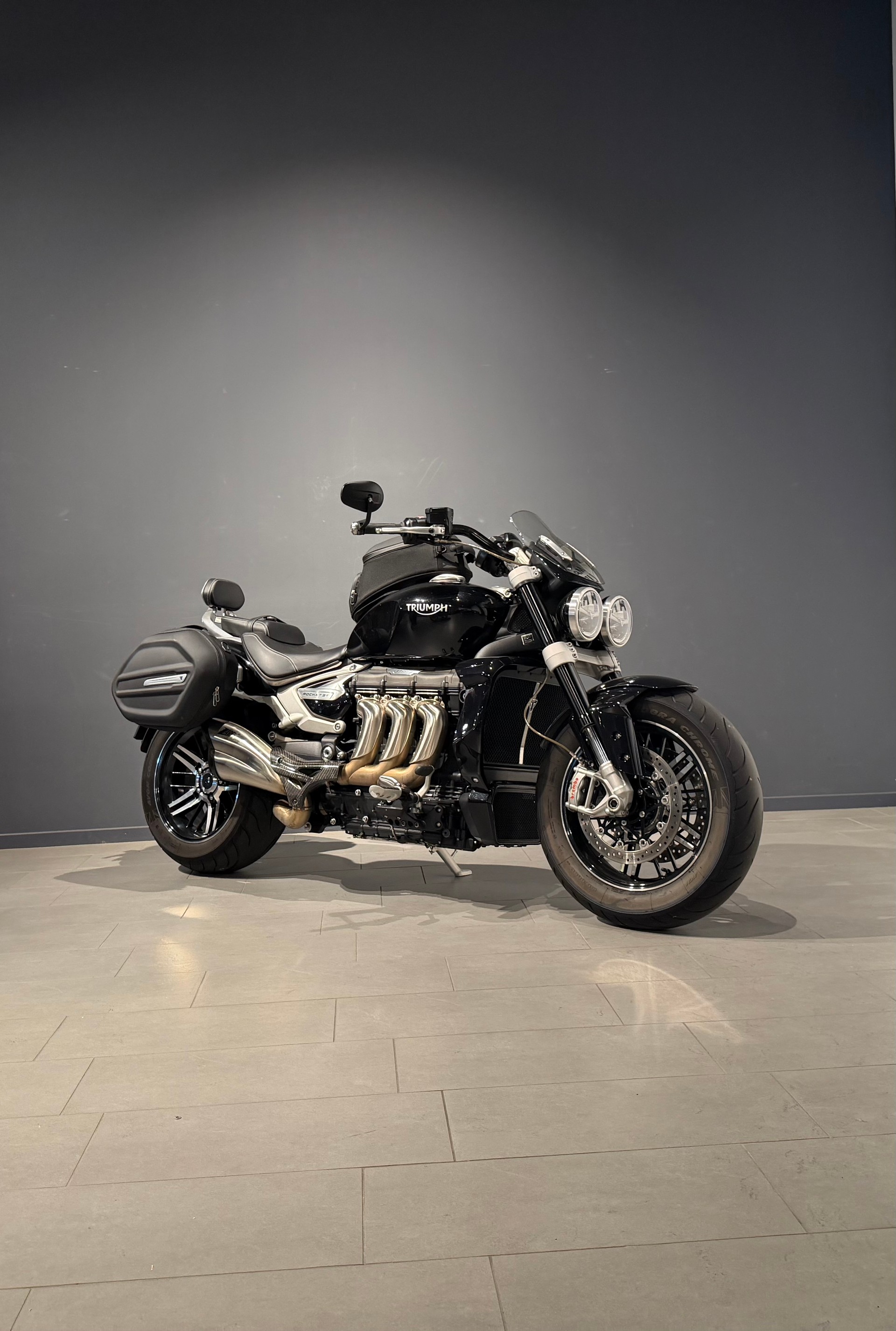 TRIUMPH Rocket 3 GT-showroom-element-1
