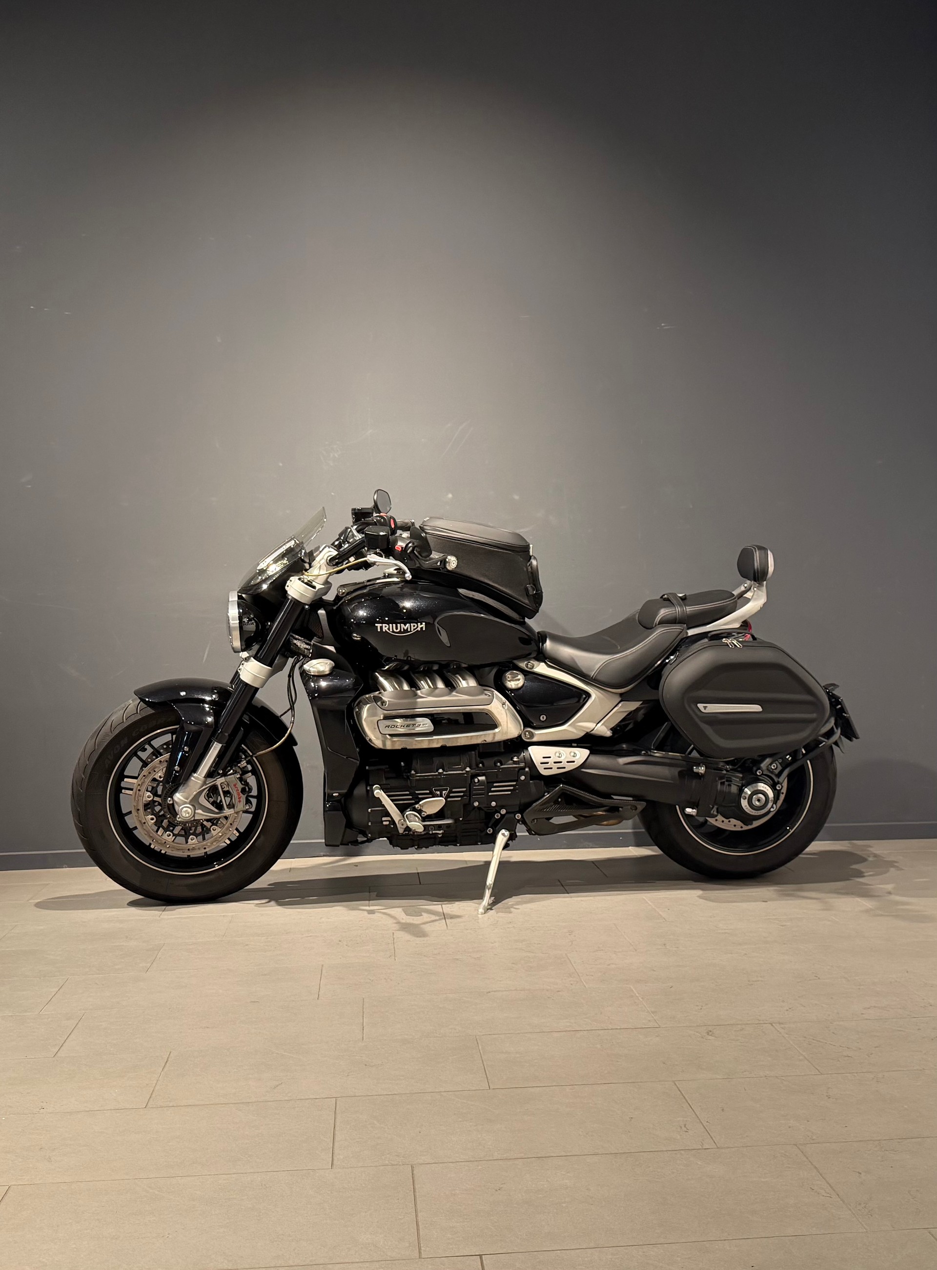 TRIUMPH Rocket 3 GT-showroom-element-3
