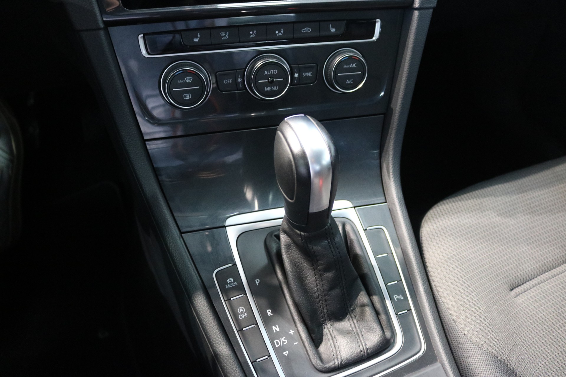 VW Golf 1.5 TSI EVO Comfortline-image-46