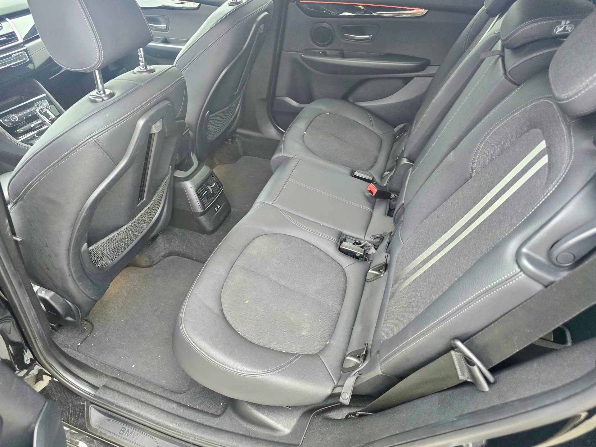 BMW 218d xDrive Gran Tourer Steptronic GT LINE-image-10