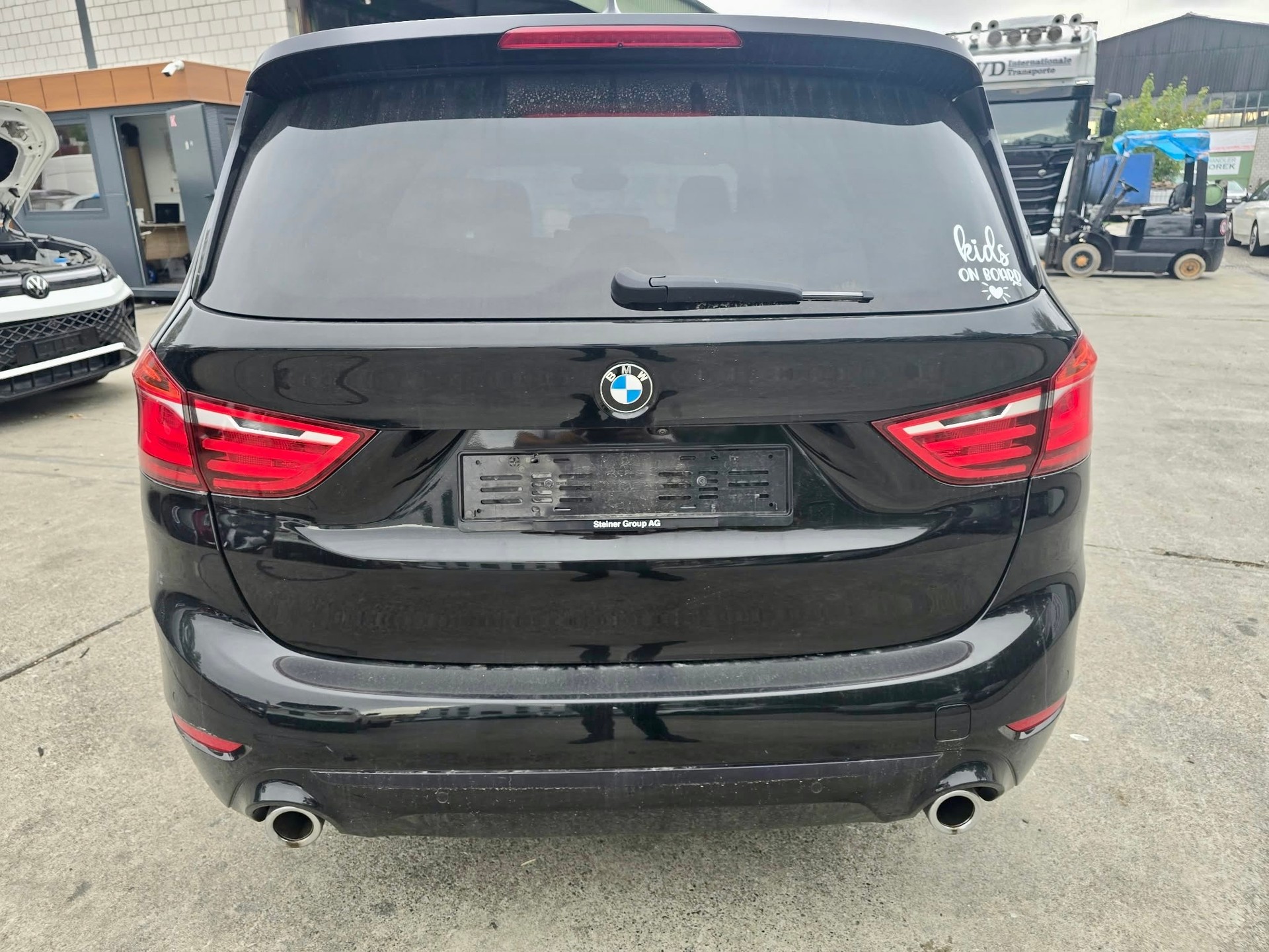 BMW 218d xDrive Gran Tourer Steptronic GT LINE-image-6