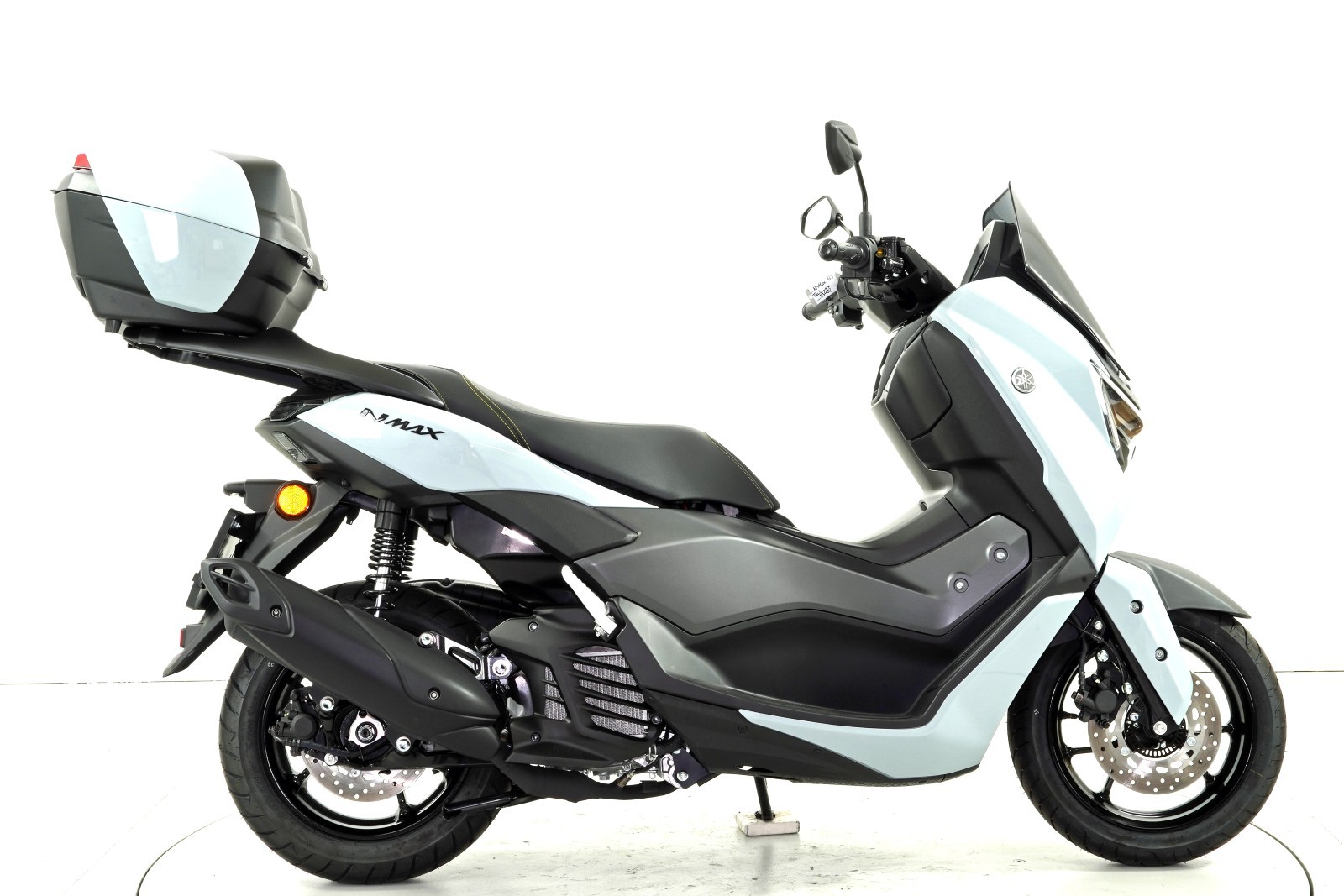 YAMAHA NMAX 125 ABS Tech Max-showroom-element-3