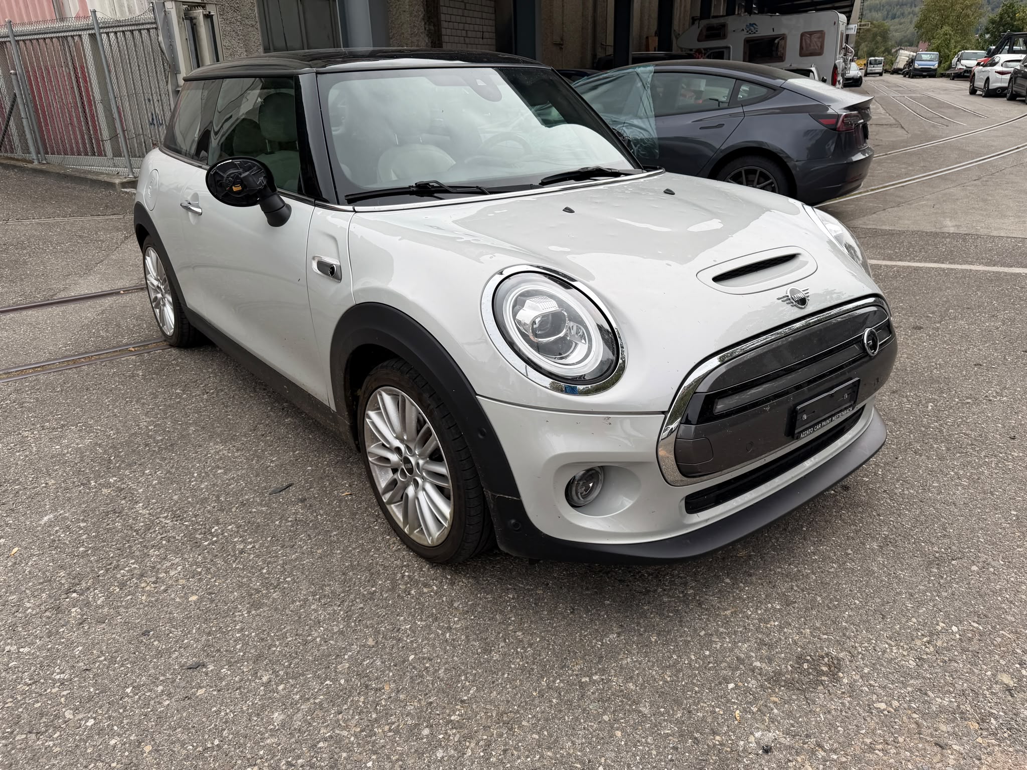 Car photo