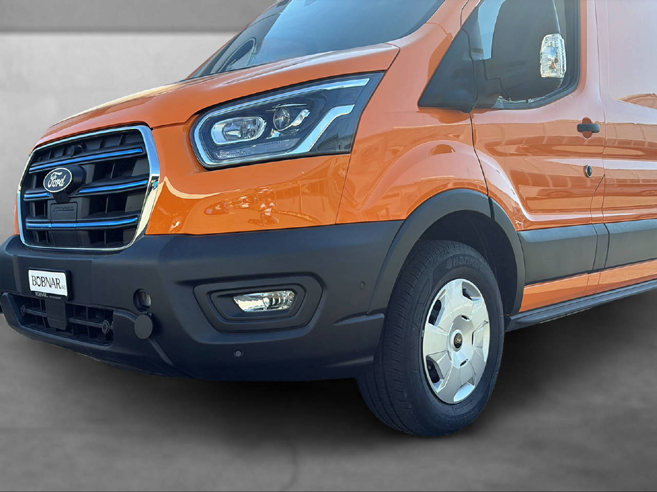 FORD E-Transit Van 425 L3H2 89kWh Trend-image-2