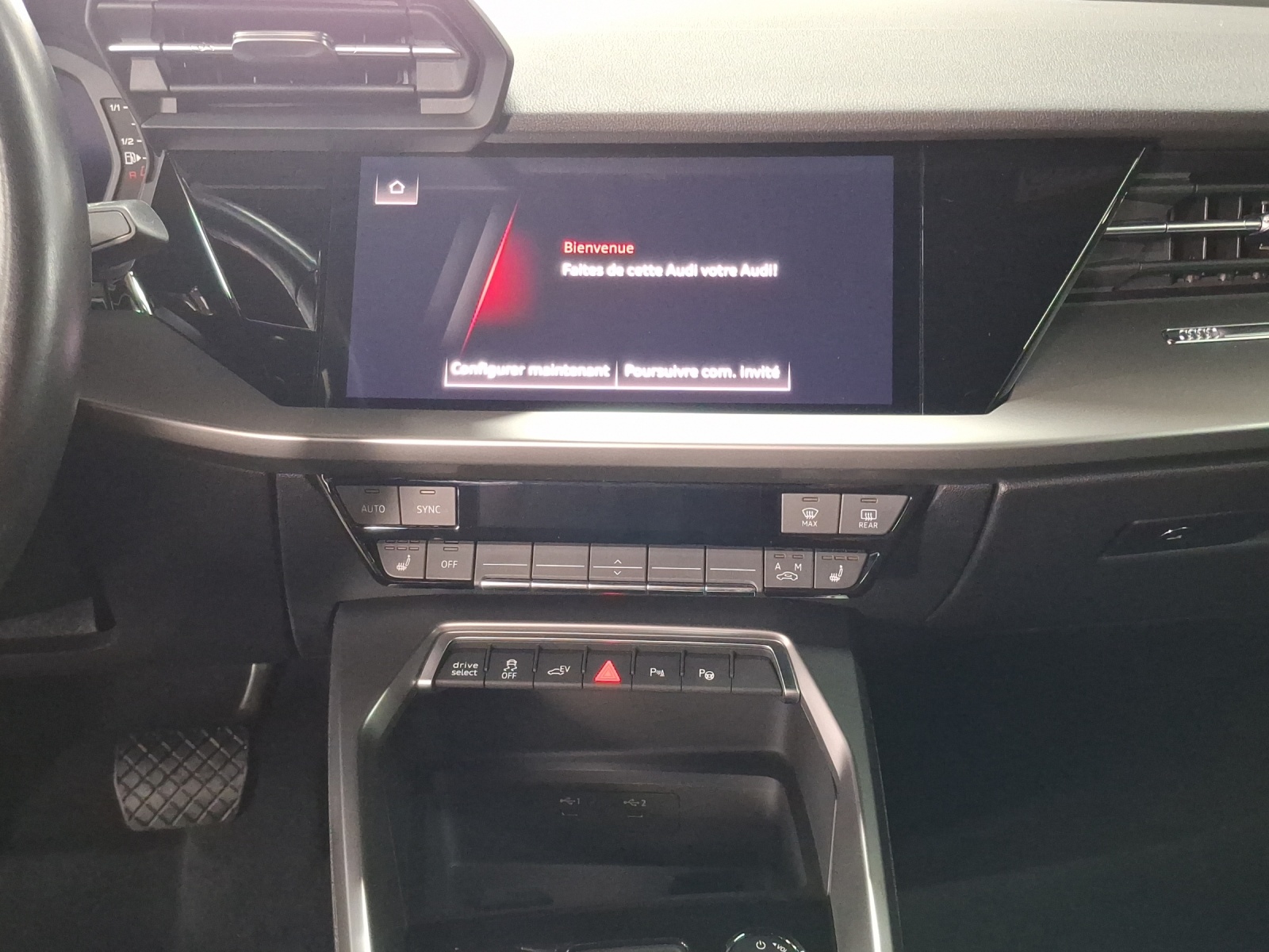 AUDI A3 Sportback 40 TFSI e S-tronic-image-11