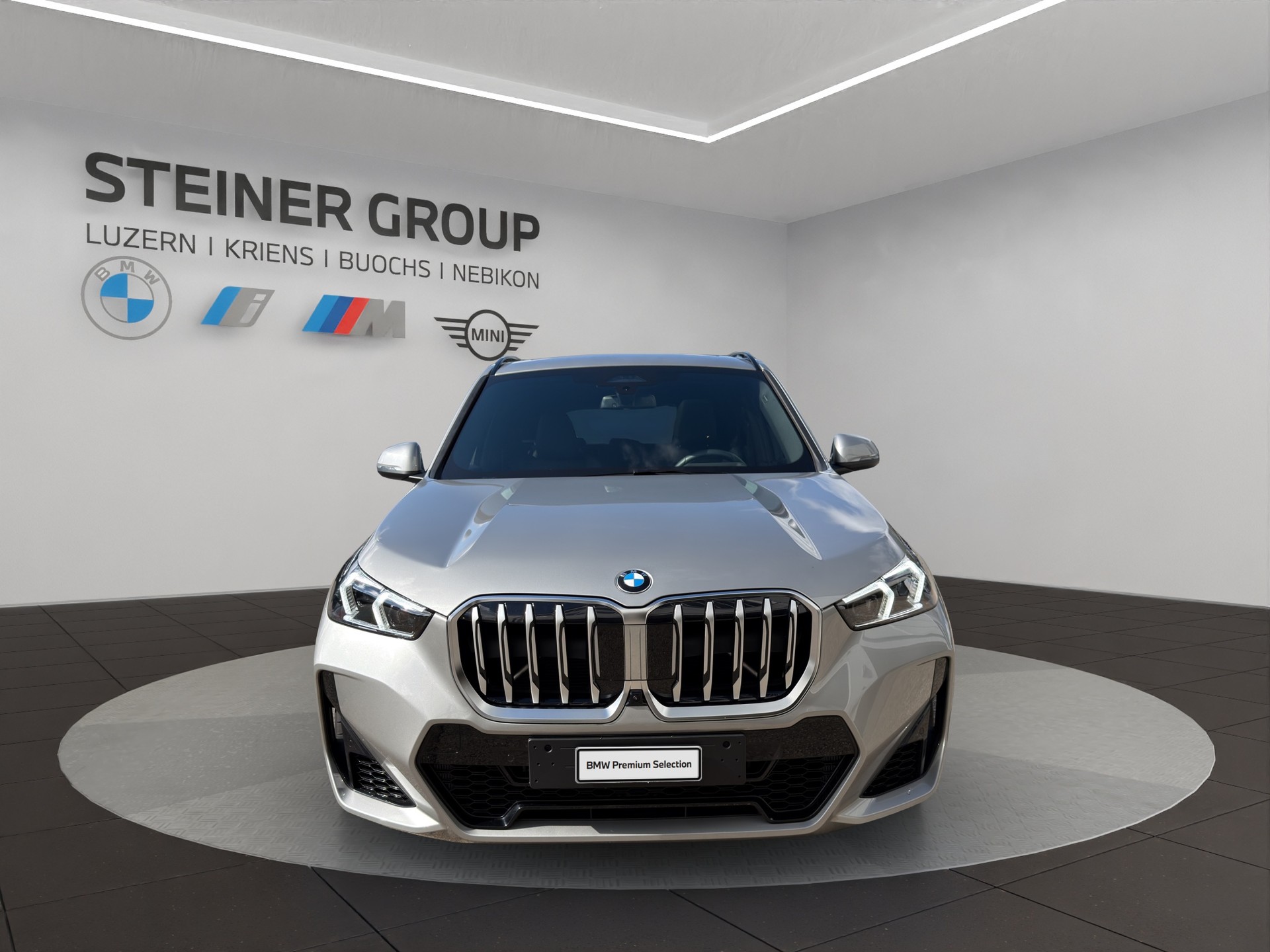 BMW X1 xDrive 23i 48V M Sport-image-1