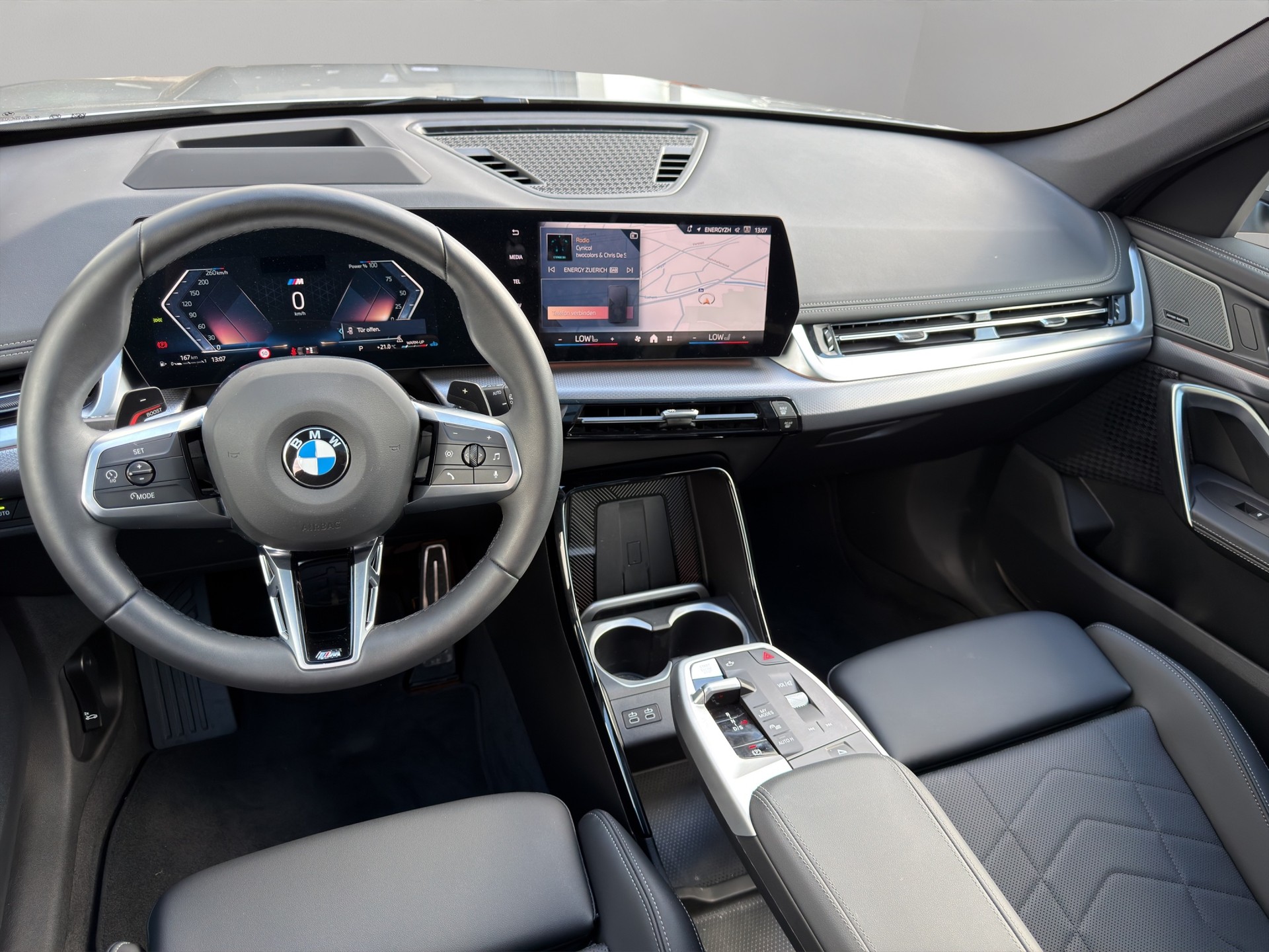 BMW X1 xDrive 23i 48V M Sport-image-10