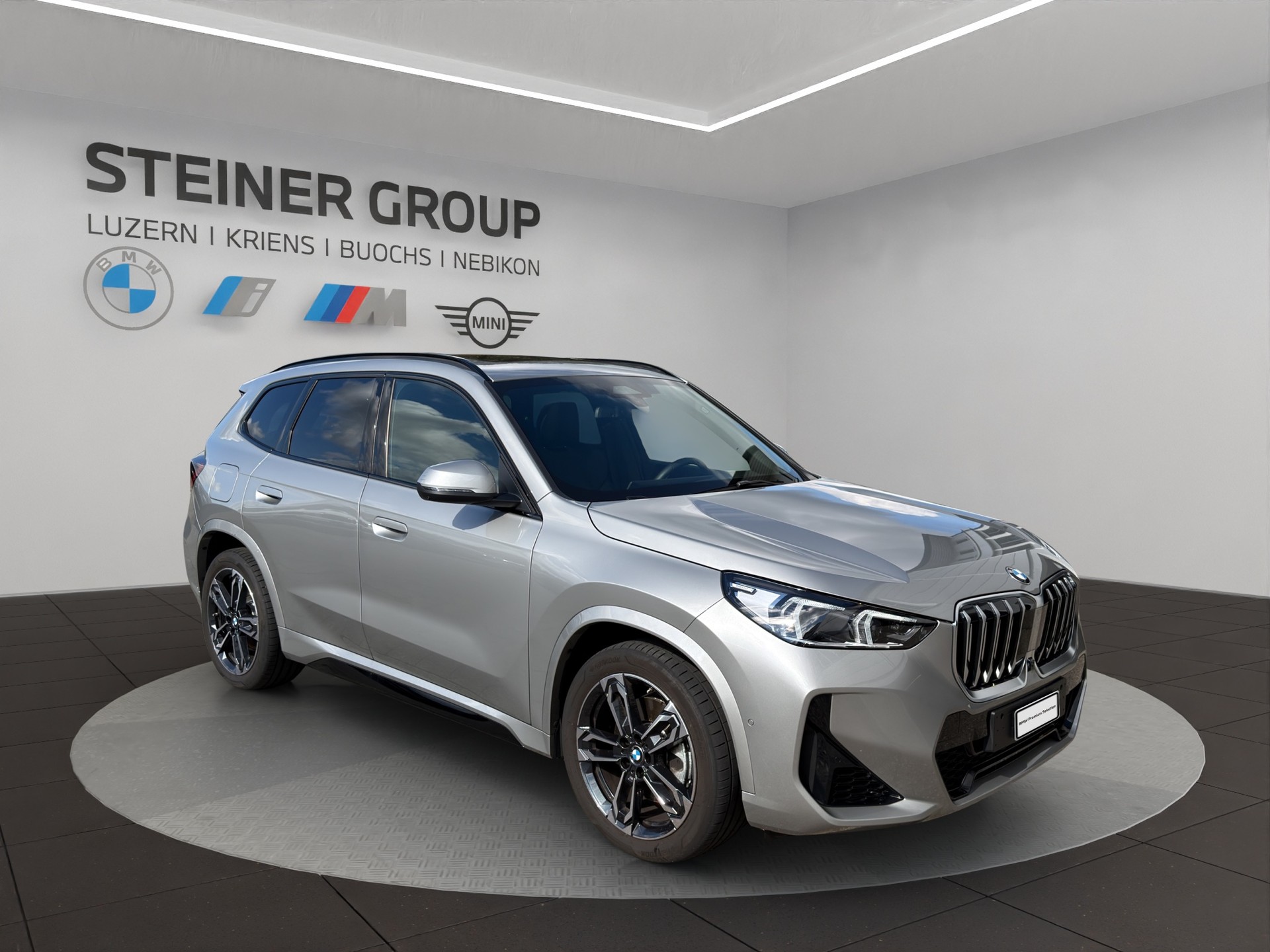 BMW X1 xDrive 23i 48V M Sport-image-2