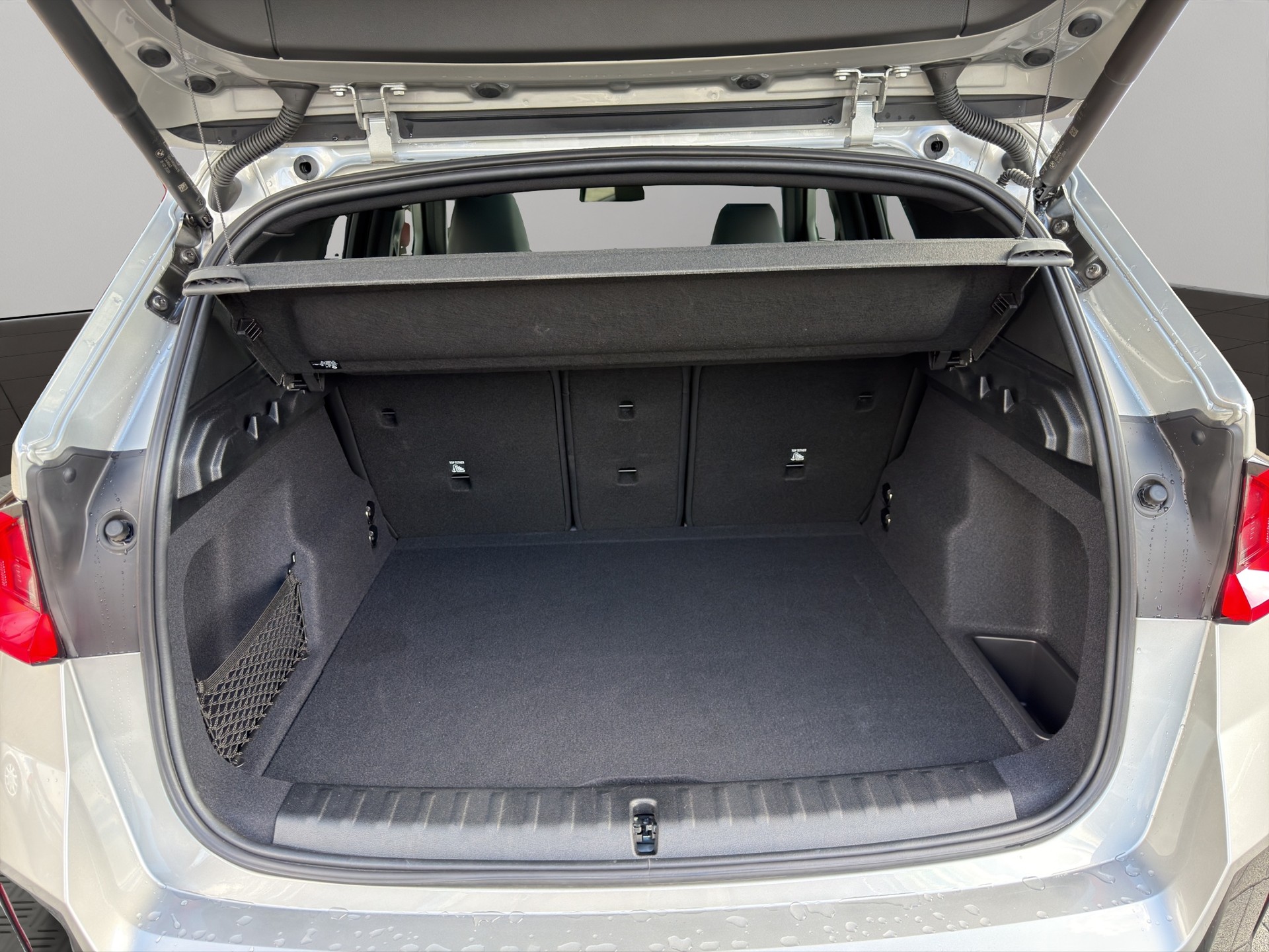 BMW X1 xDrive 23i 48V M Sport-image-20