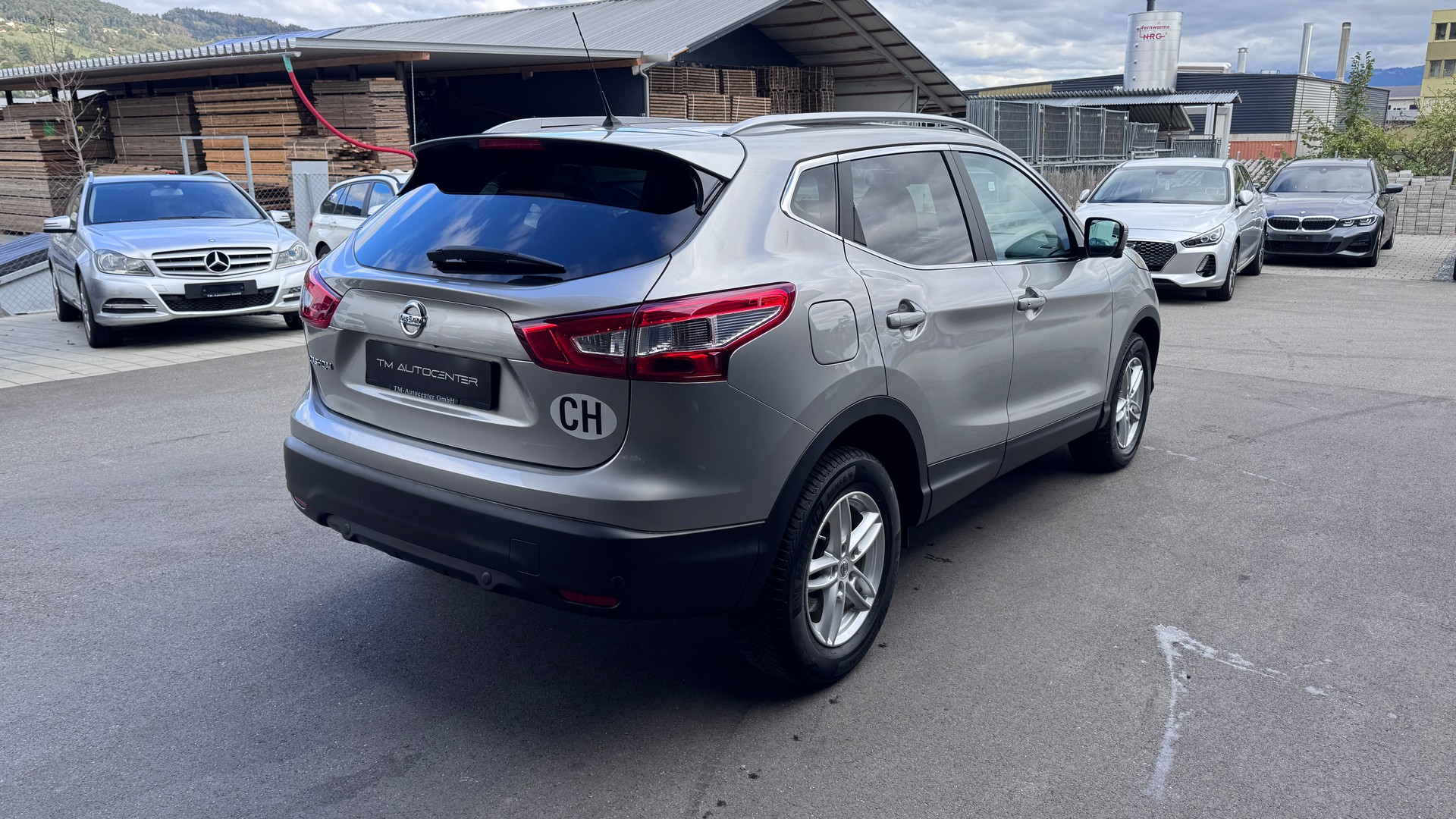 NISSAN Qashqai 1.6 dCi 360° Xtronic CVT-image-2