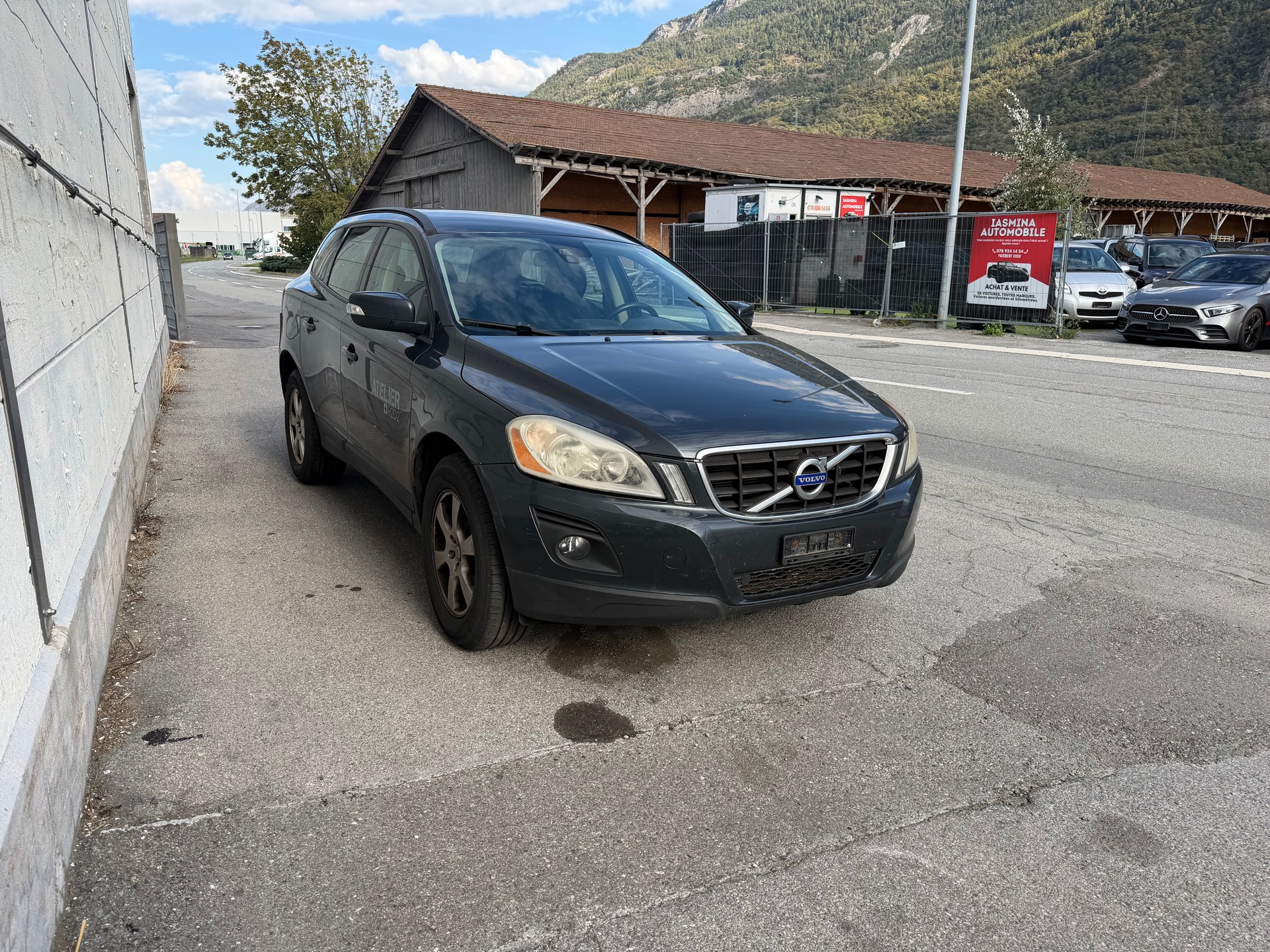 VOLVO XC60 D5 AWD Geartronic-image-9