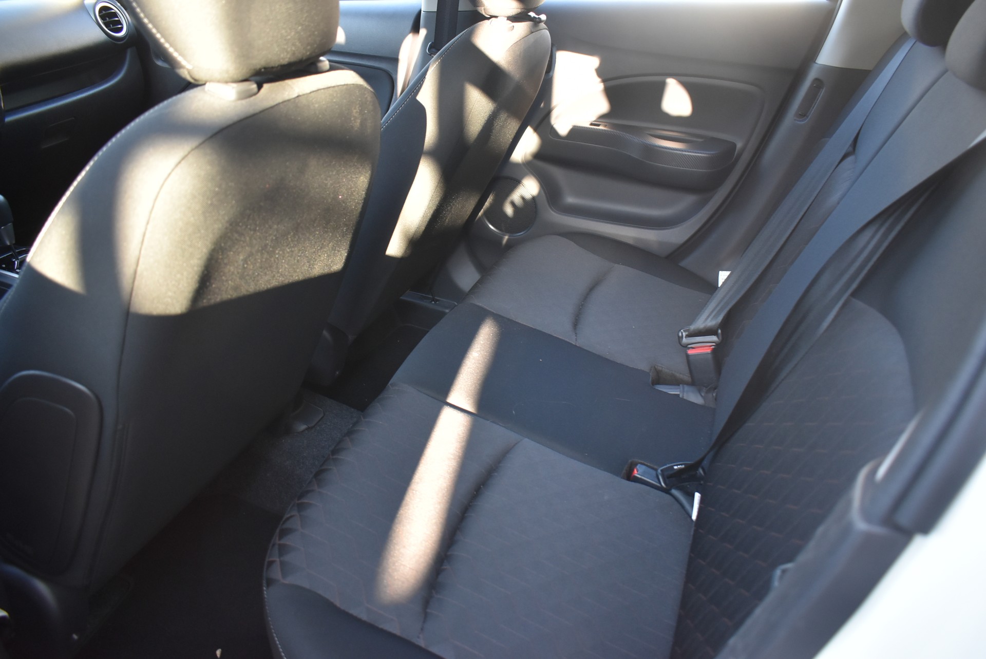 MITSUBISHI Space Star 1.2 CVT Invite-image-3