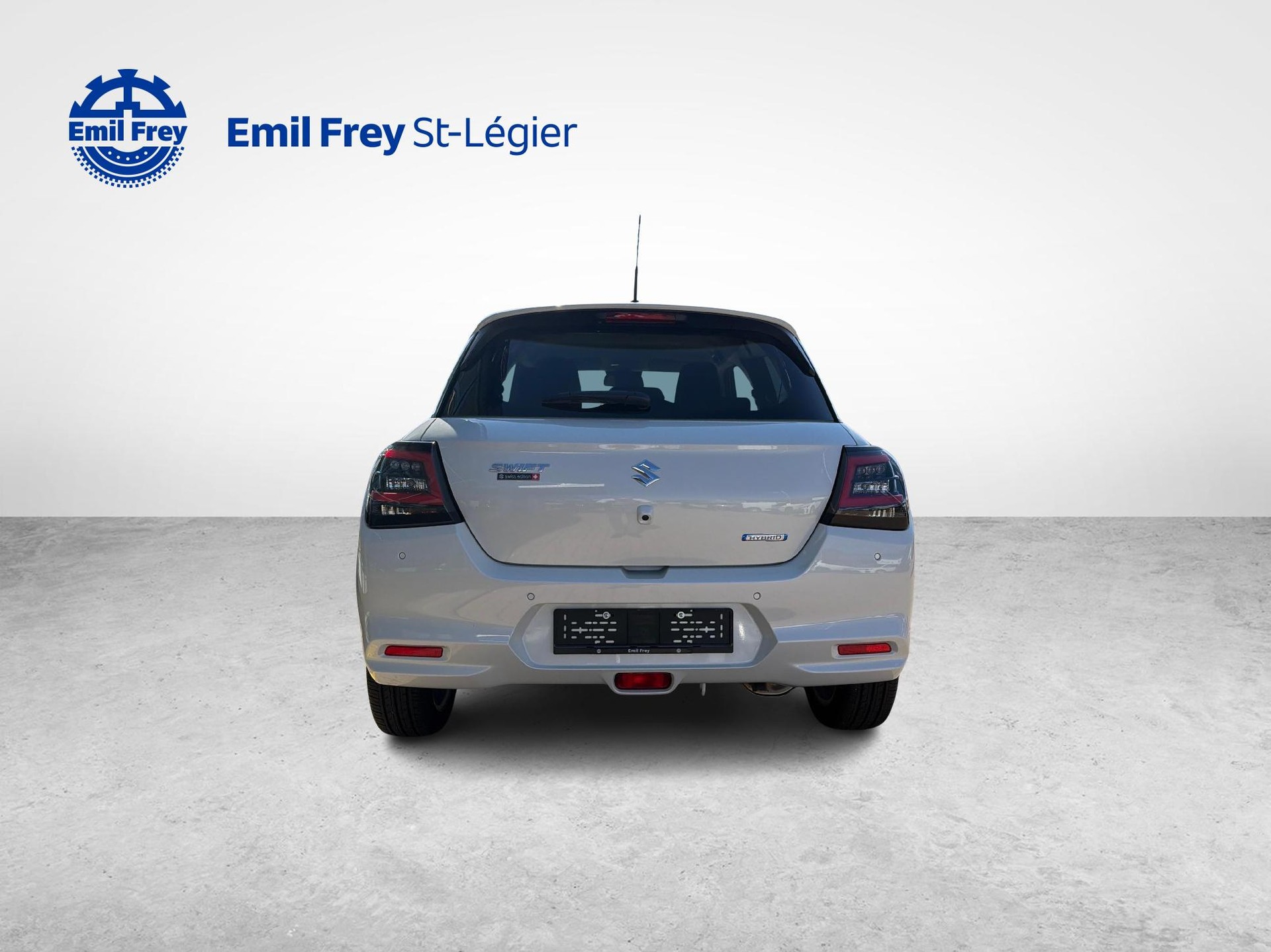 SUZUKI Swift 1.2 Sakura Hybrid 4x4-image-3