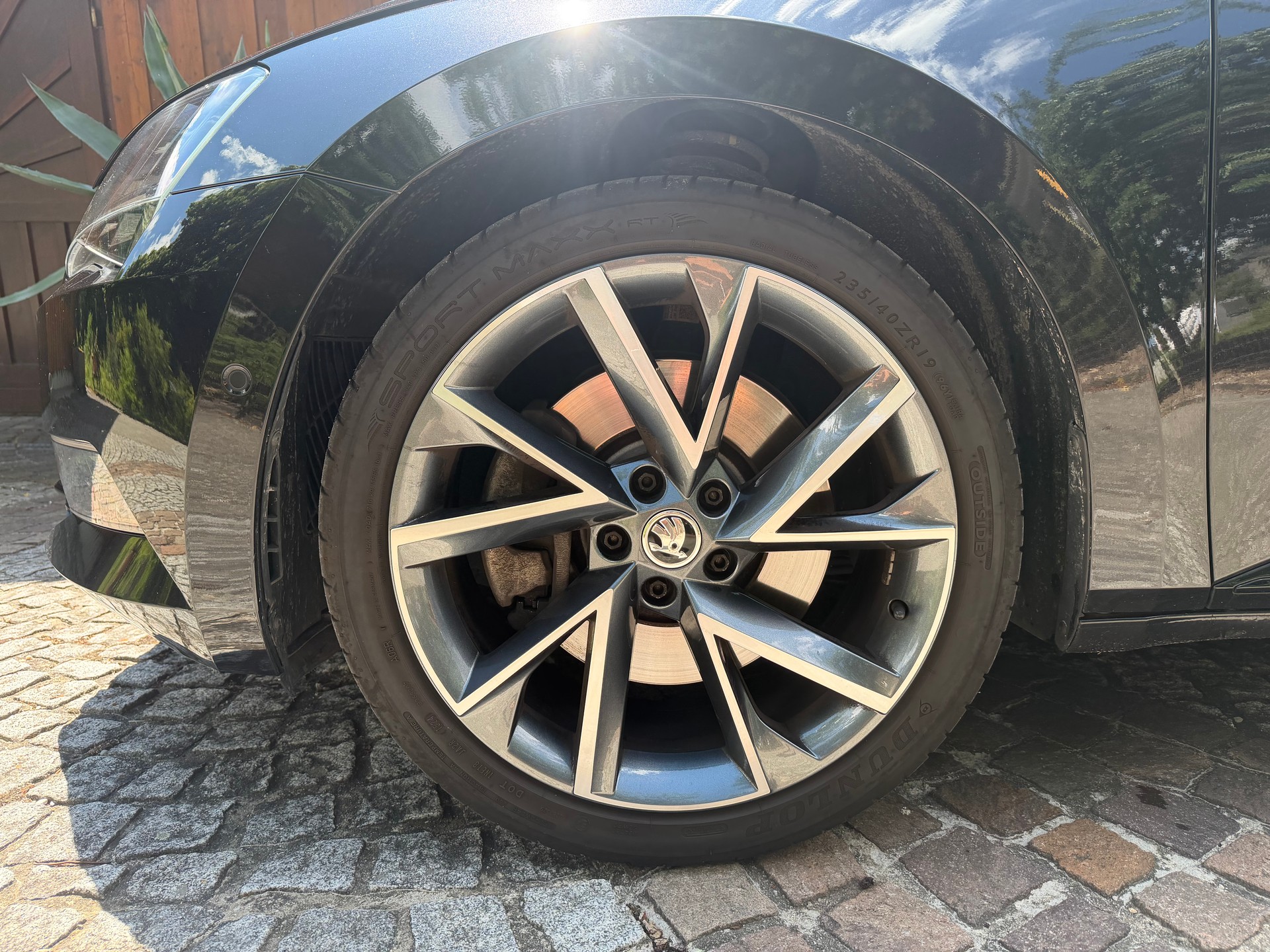 SKODA 2.0 TSI 280 SportLine+ 4x4 DSG-image-2