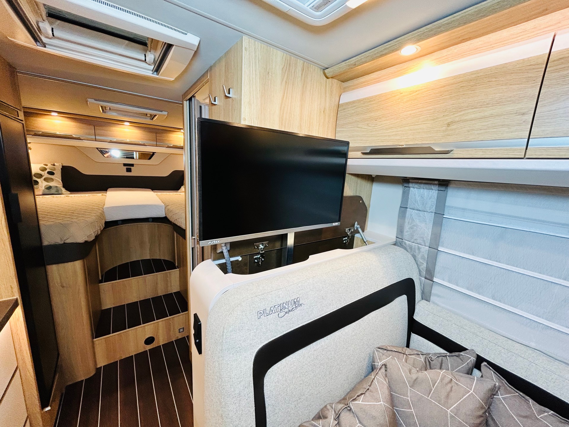 KNAUS Sky Ti 650 Platinum-image-10