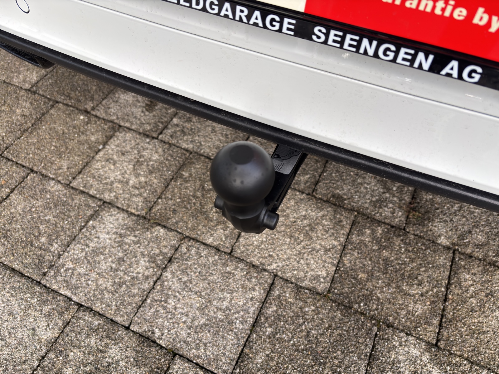 VW T-Roc 2.0 TSI R-Line DSG 4Motion mit fortl. Werksgarantie, AHK, Panorama-Ausstell-/Schiebedach, Standheizung & Winterräder-image-9