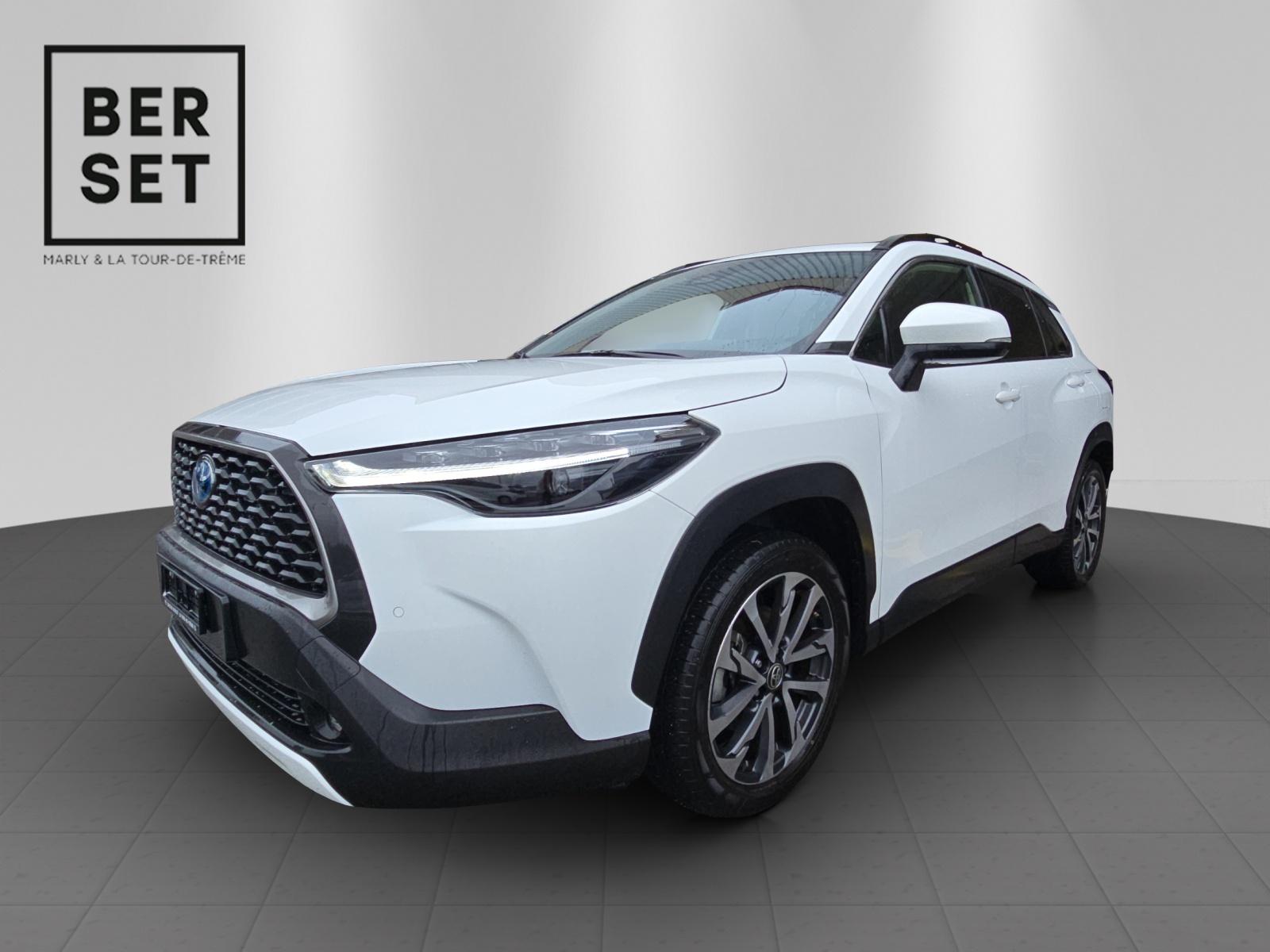 TOYOTA Corolla Cross 2.0 HSD Trend AWD-i-image-0
