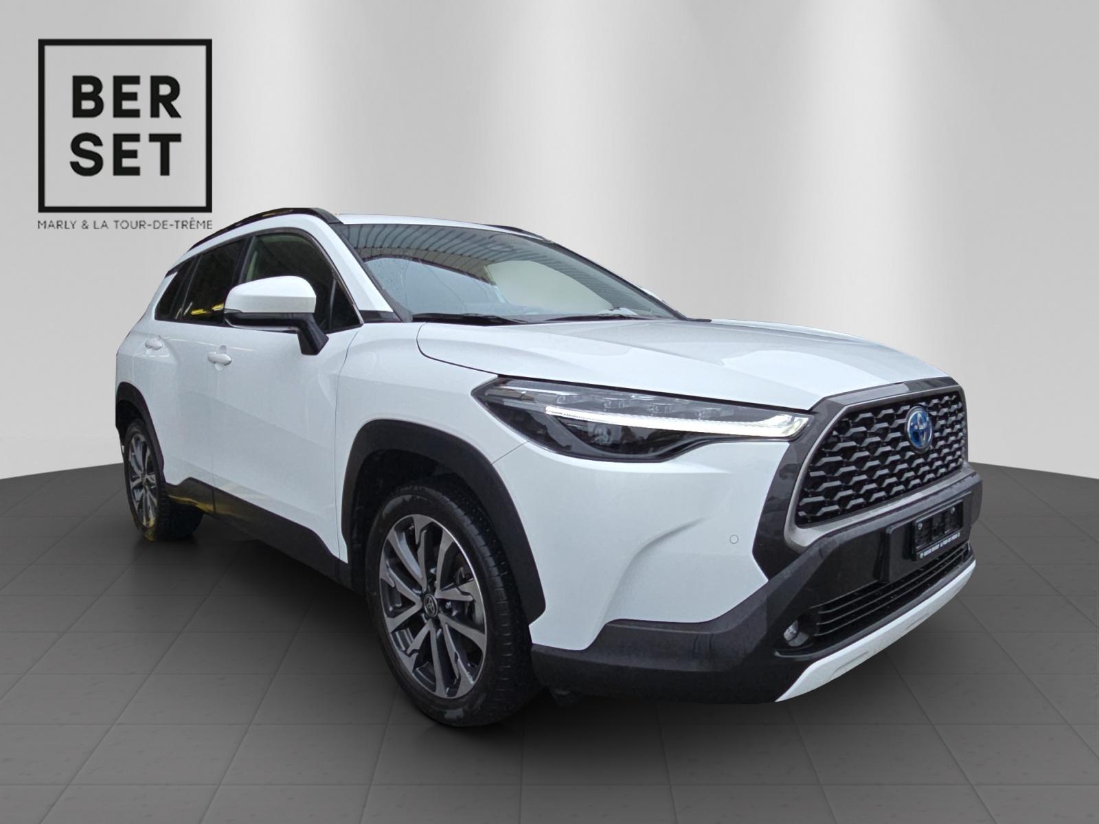 TOYOTA Corolla Cross 2.0 HSD Trend AWD-i-image-6