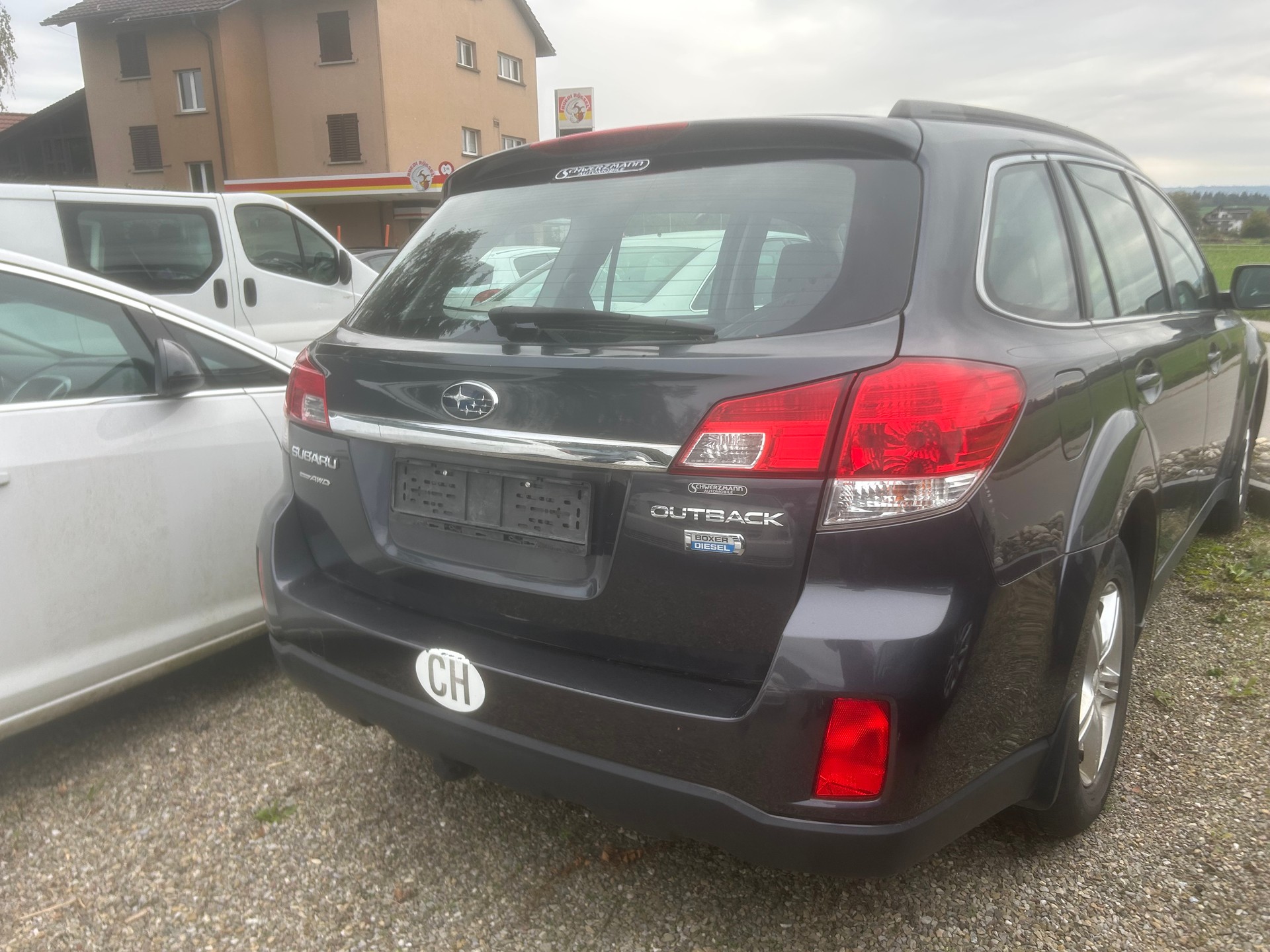 SUBARU Outback 2.0D Swiss AWD-image-2