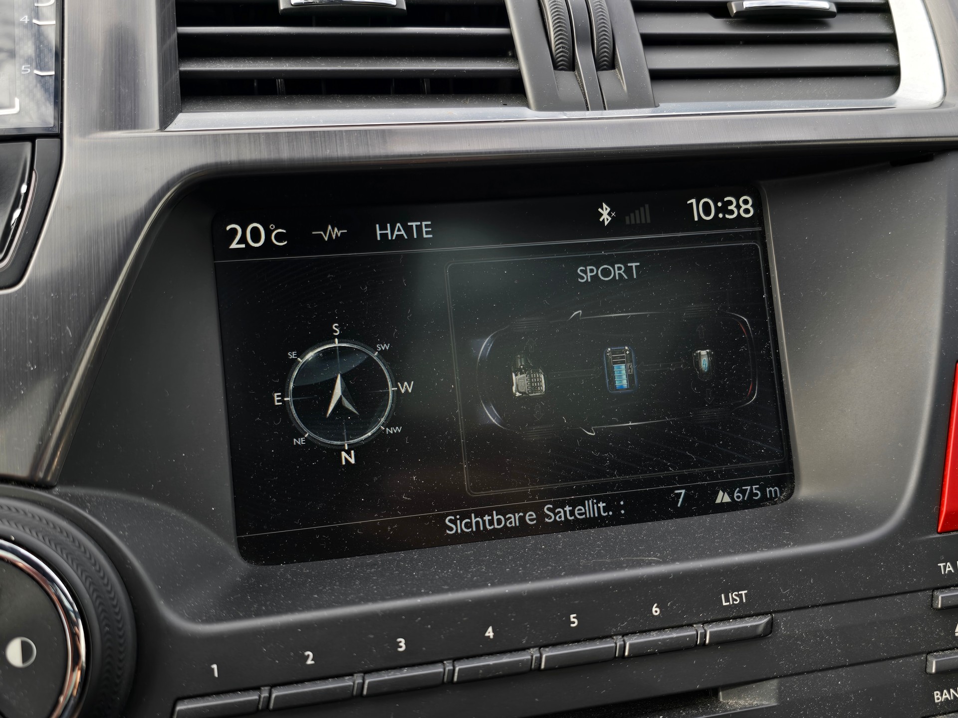 DS AUTOMOBILES DS5 HYbrid4 200 Chic EGS6-image-19