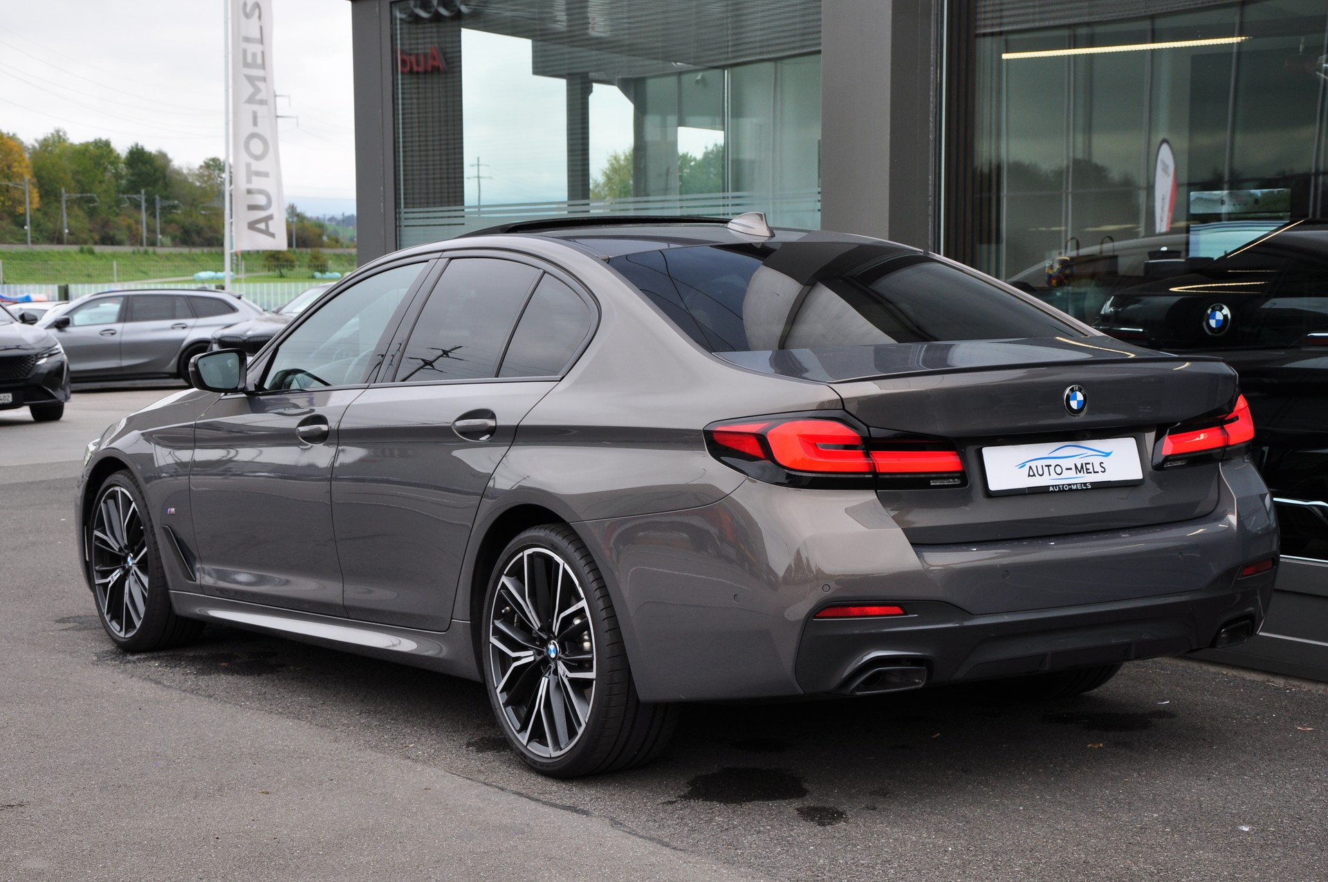BMW 540d xDrive 48V M Sport Steptronic-image-7