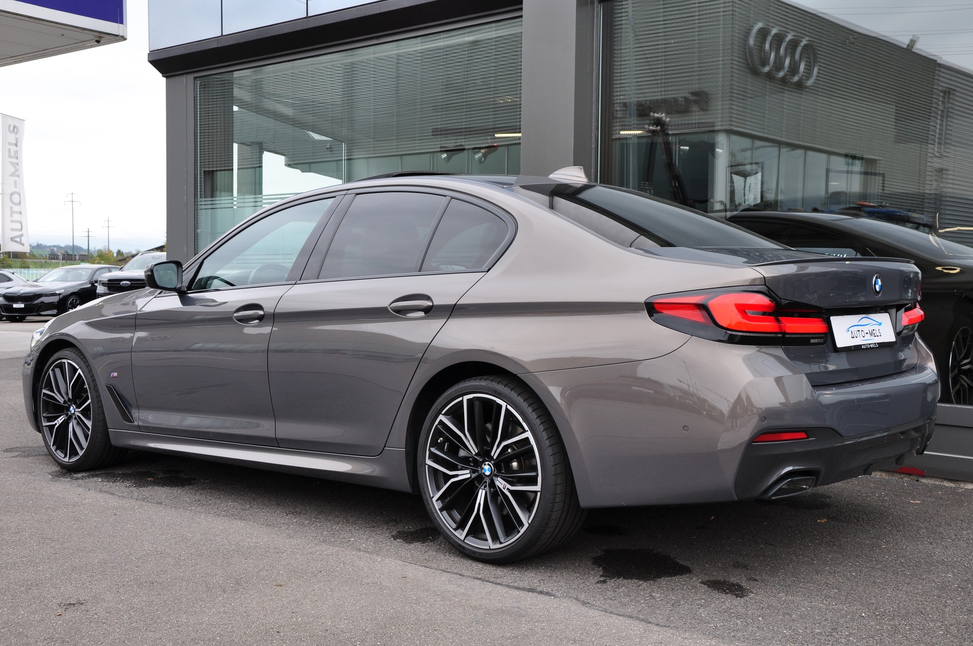 BMW 540d xDrive 48V M Sport Steptronic-image-6