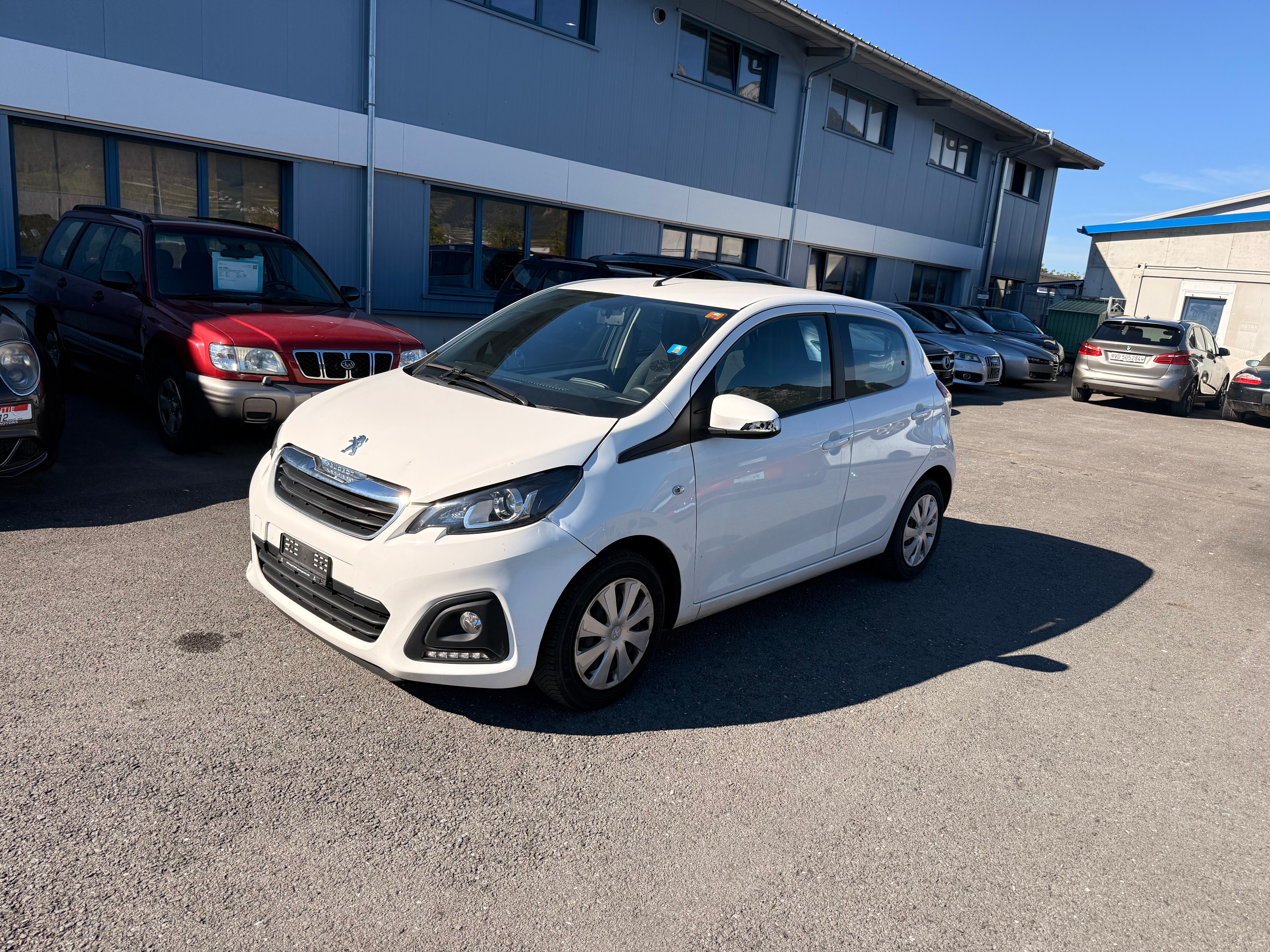 Car photo