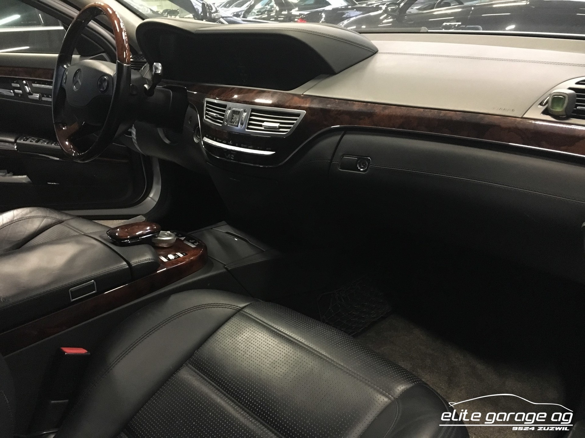 MERCEDES-BENZ S 65 AMG L-image-8