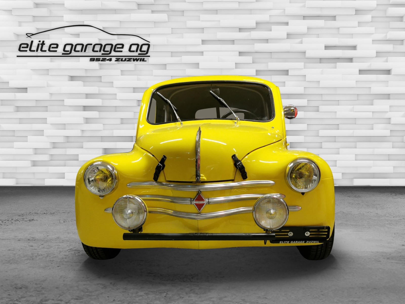 RENAULT R4 4CV Type 1062-image-1