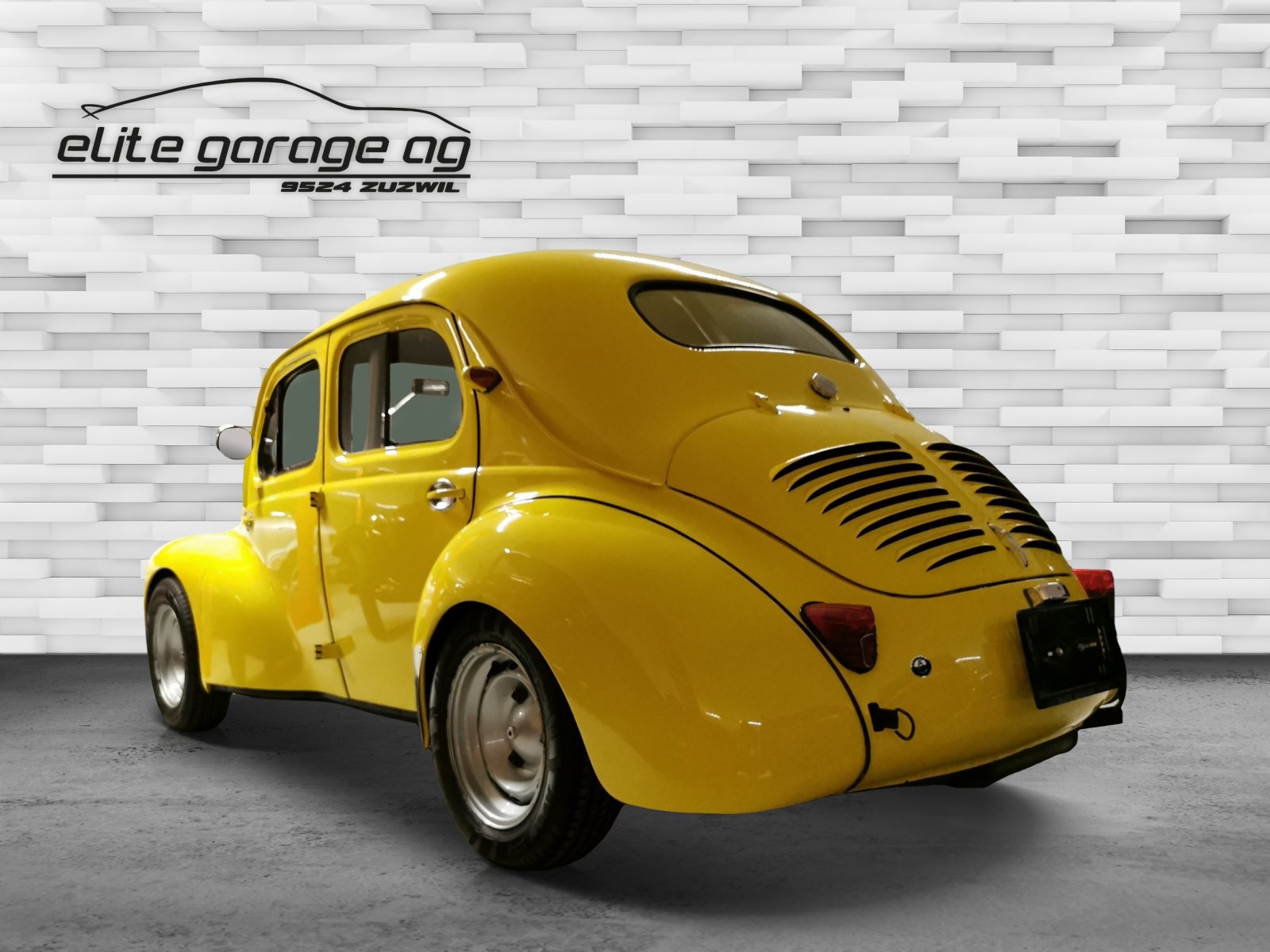 RENAULT R4 4CV Type 1062-image-4