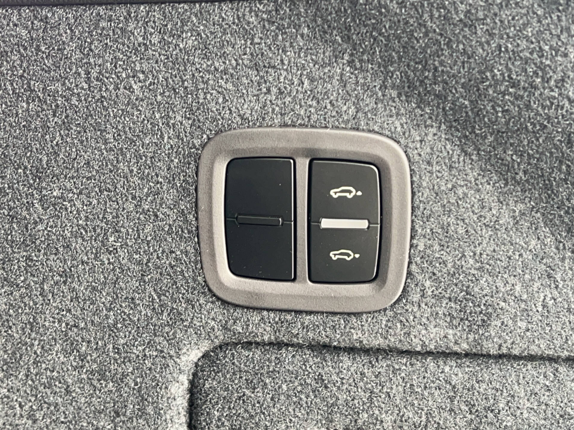 PORSCHE Cayenne S E-Hybrid Coupé-image-12