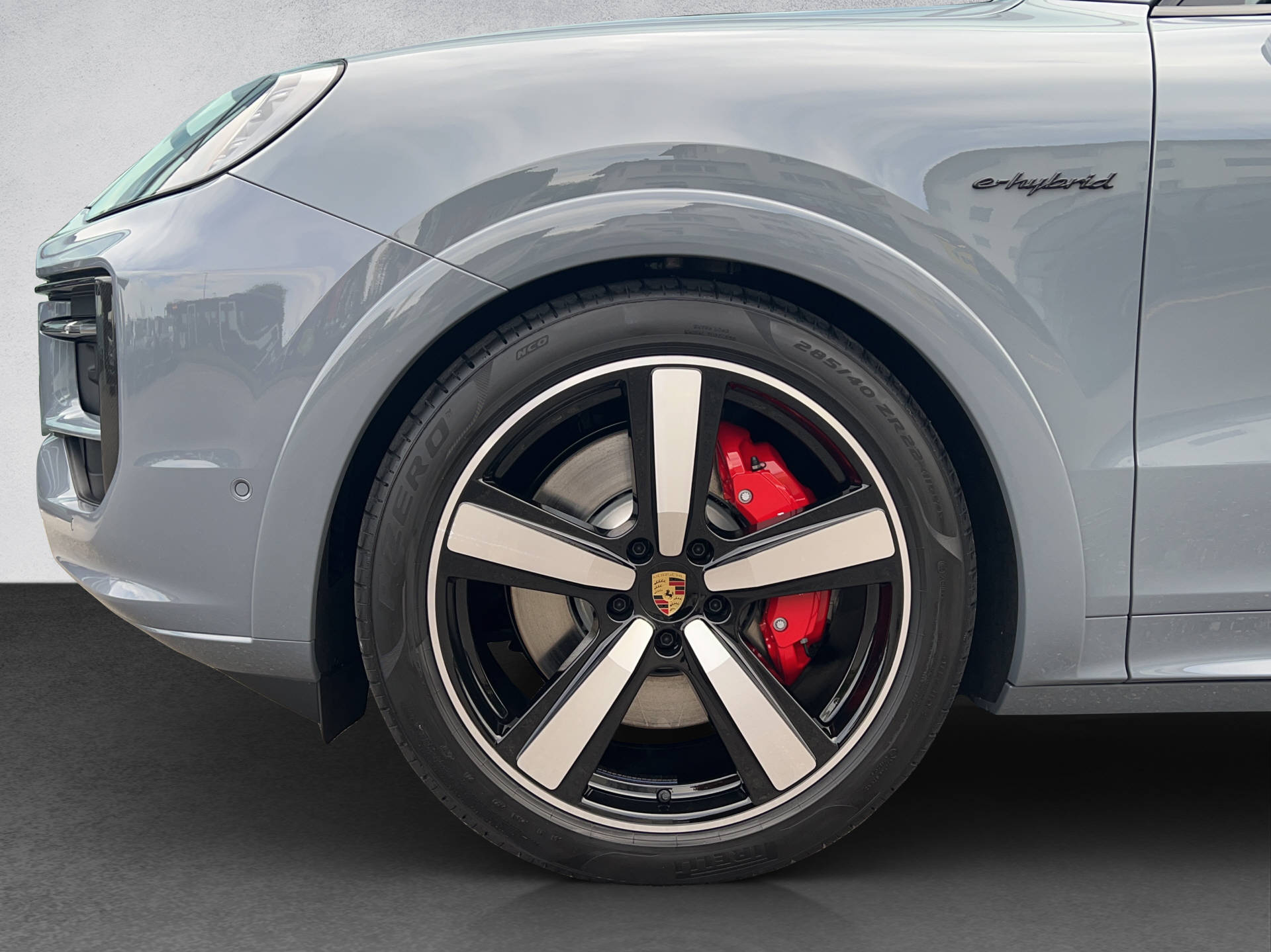 PORSCHE Cayenne S E-Hybrid Coupé-image-13