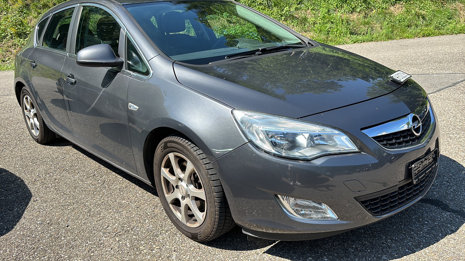 OPEL Astra 1.6i 16V Turbo Cosmo-image-2