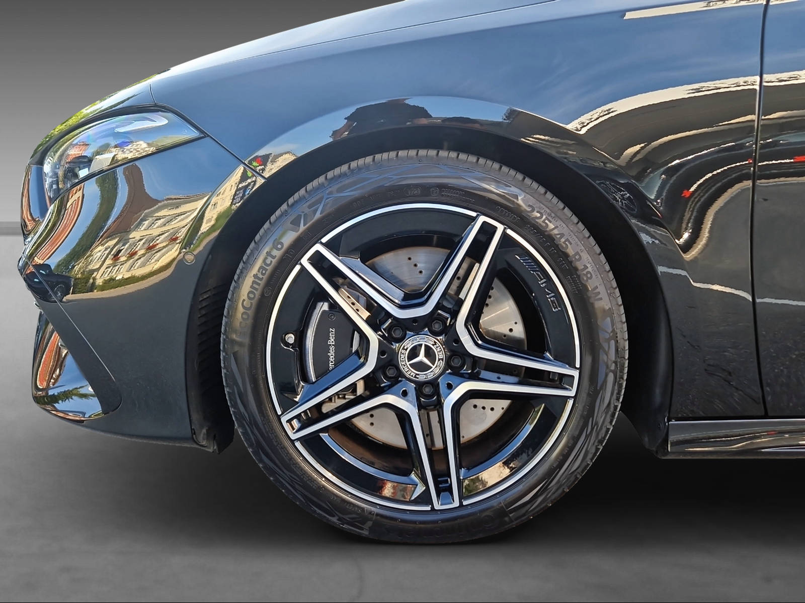 MERCEDES-BENZ A 250 4Matic 8G-DCT-image-5