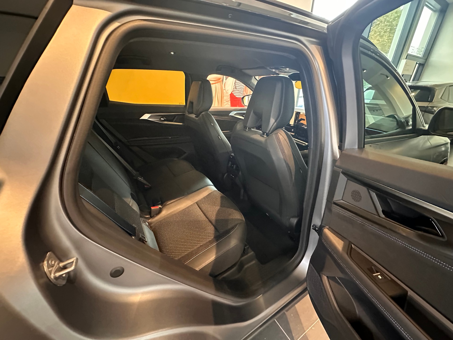 RENAULT Austral 1.2 HEV 200 Esprit Alpine A-image-14