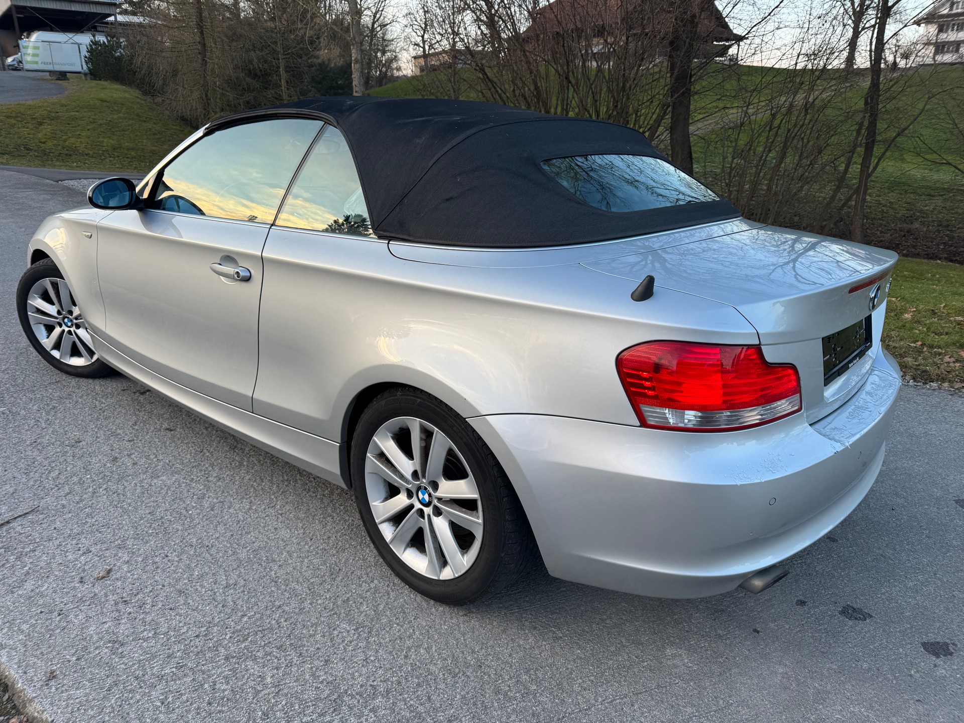 BMW 120i Cabrio Steptronic-image-3